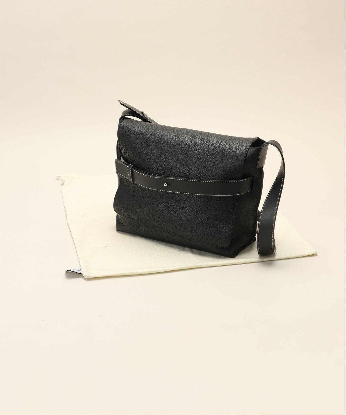 VINTAGE LOEWE/ロエベ】Strap messenger bag（ショルダーバッグ 