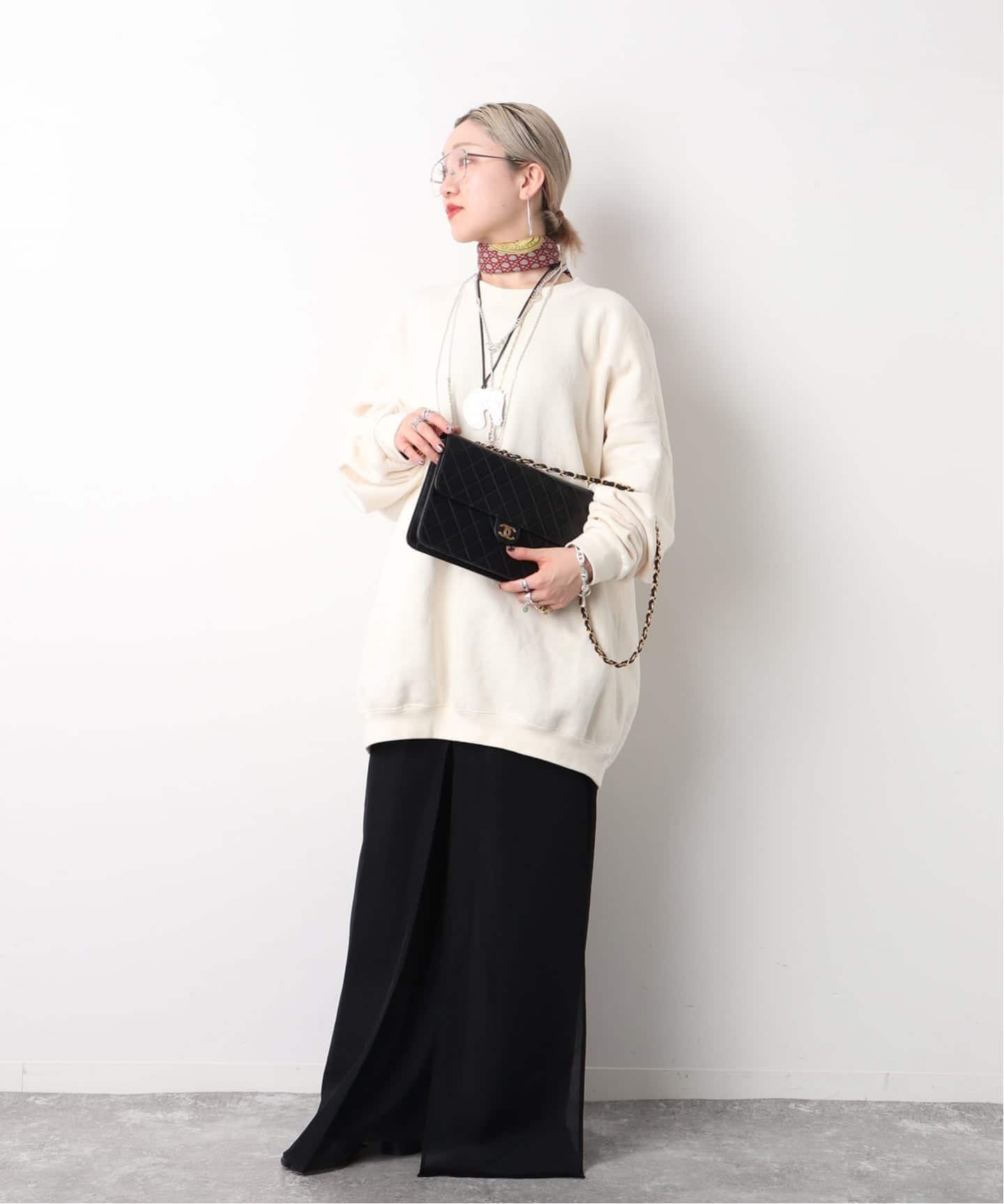 VINTAGE CHANEL/シャネル】Matelasse shoulder 25 push lock