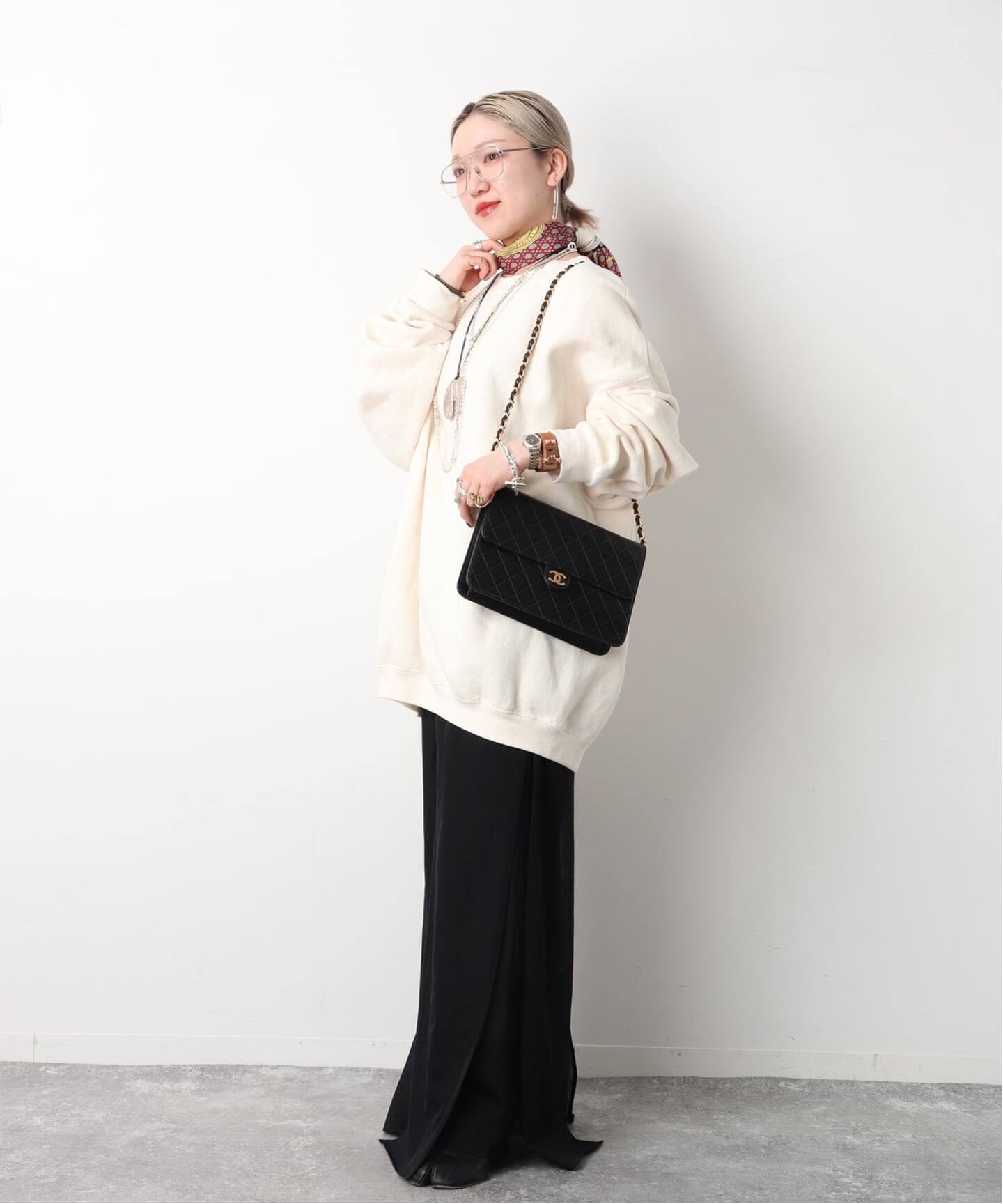 VINTAGE CHANEL/シャネル】Matelasse shoulder 25 push lock