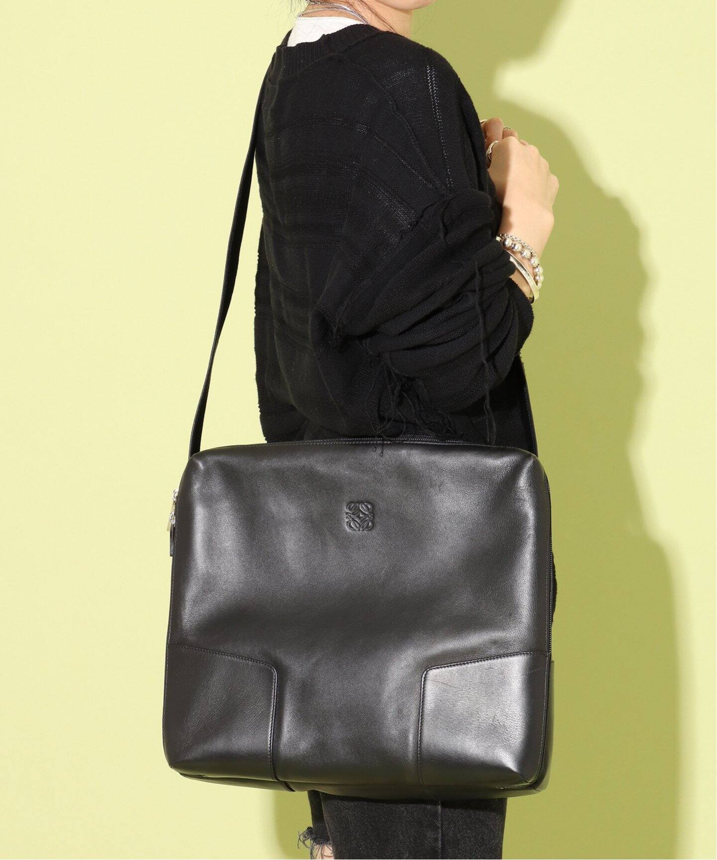 VINTAGE LOEWE/ロエベ】アナグラム ショルダーバッグ（ショルダー  