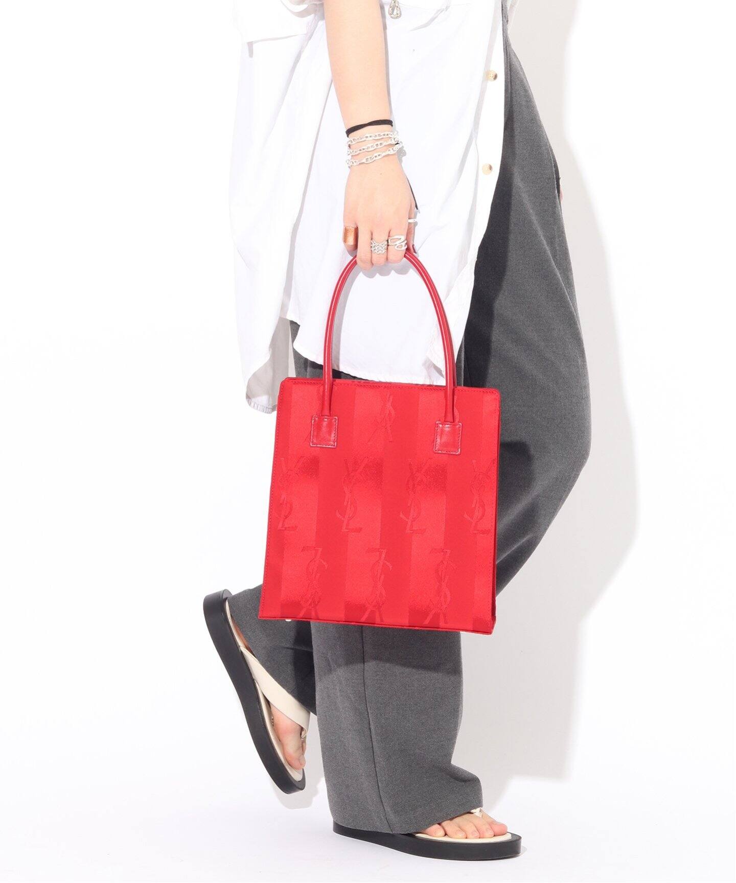 VINTAGE YSL/イヴ サンローラン】サテンハンドバッグ（ハンドバッグ 