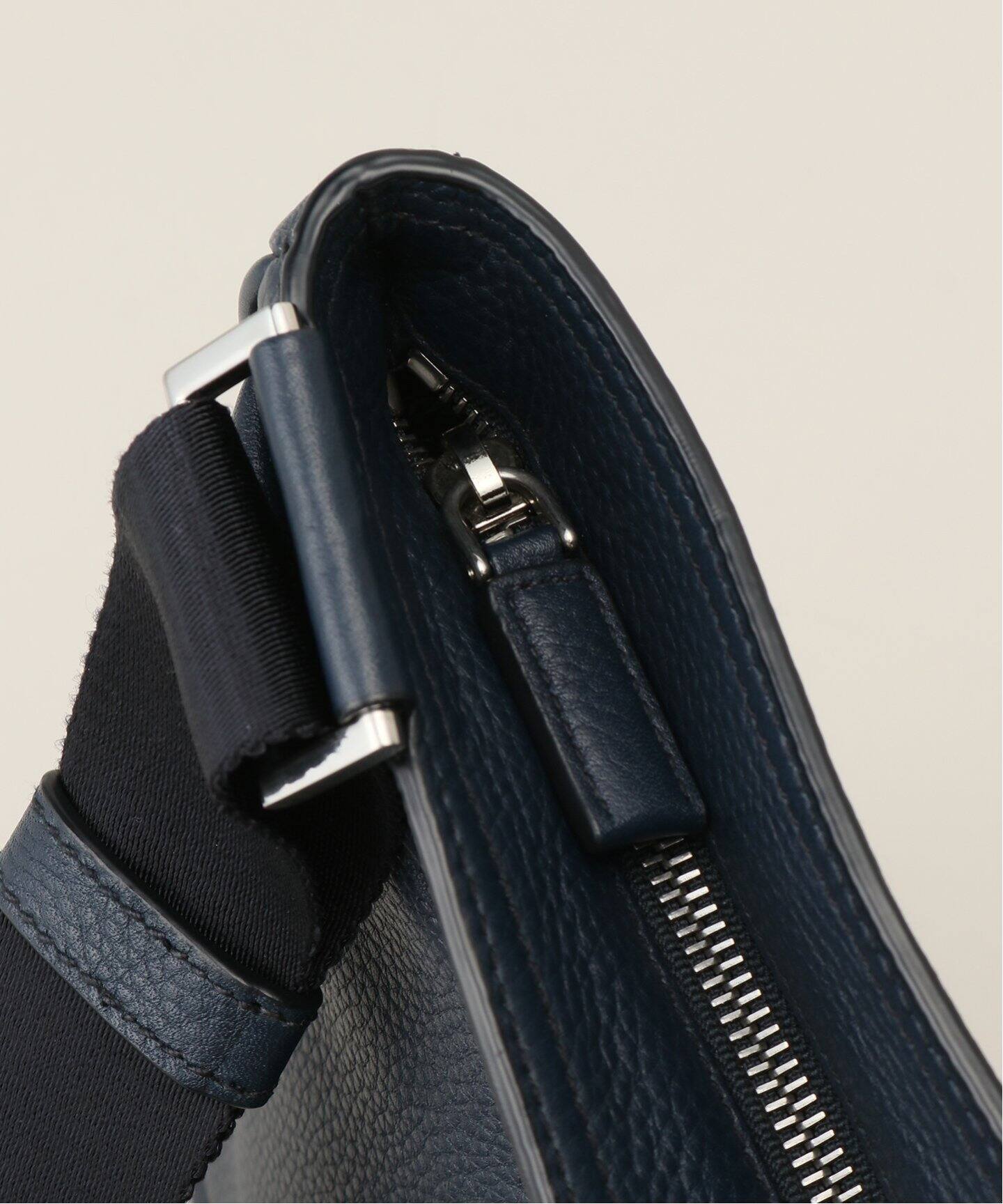 VINTAGE PRADA/プラダ】Shoulder bag leather（ショルダーバッグ