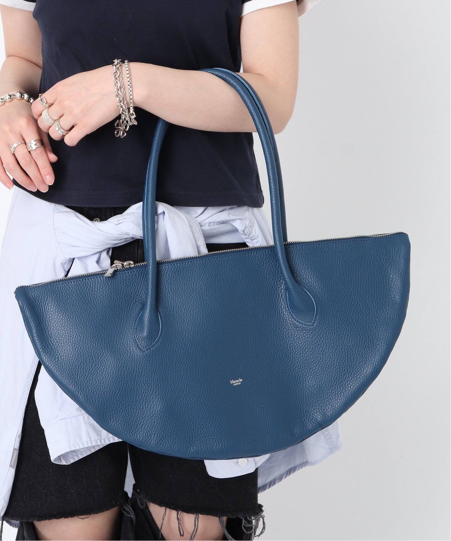 ◆BONIBLAH◆ エレガンスな半月型 GLACE BAG ウェーブストレプ付 ◇BONIBLAH◇ エレガンスな半月型 GLACE BAG ウェーブストレプ付