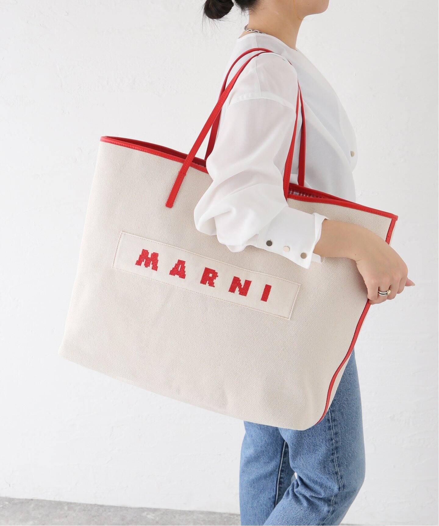 MARNI/マルニ】JANUS BAG MEDIUM バッグ（トートバッグ）｜IENA 
