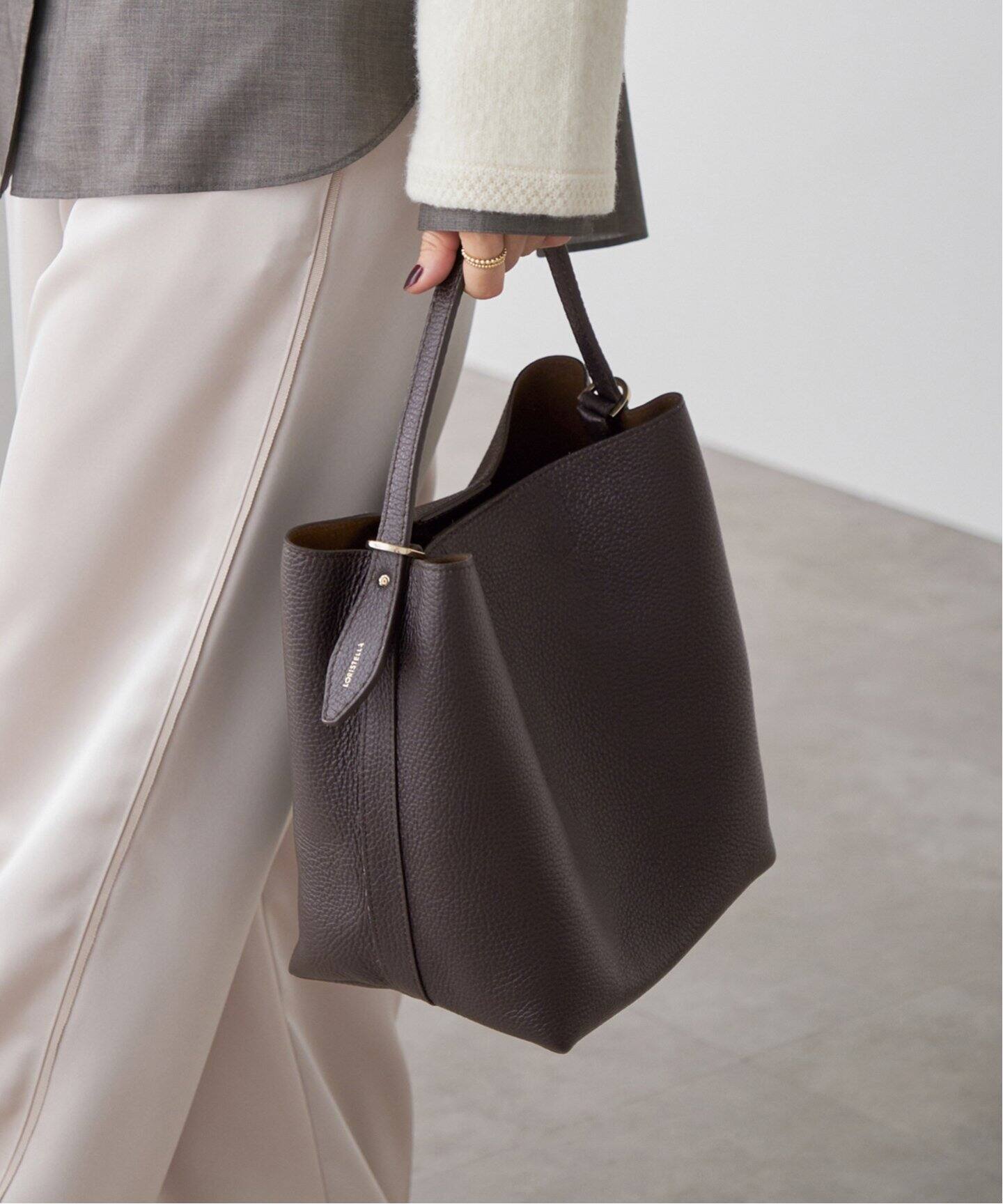 ロリステッラNINAレザートートバッグイエナIENA