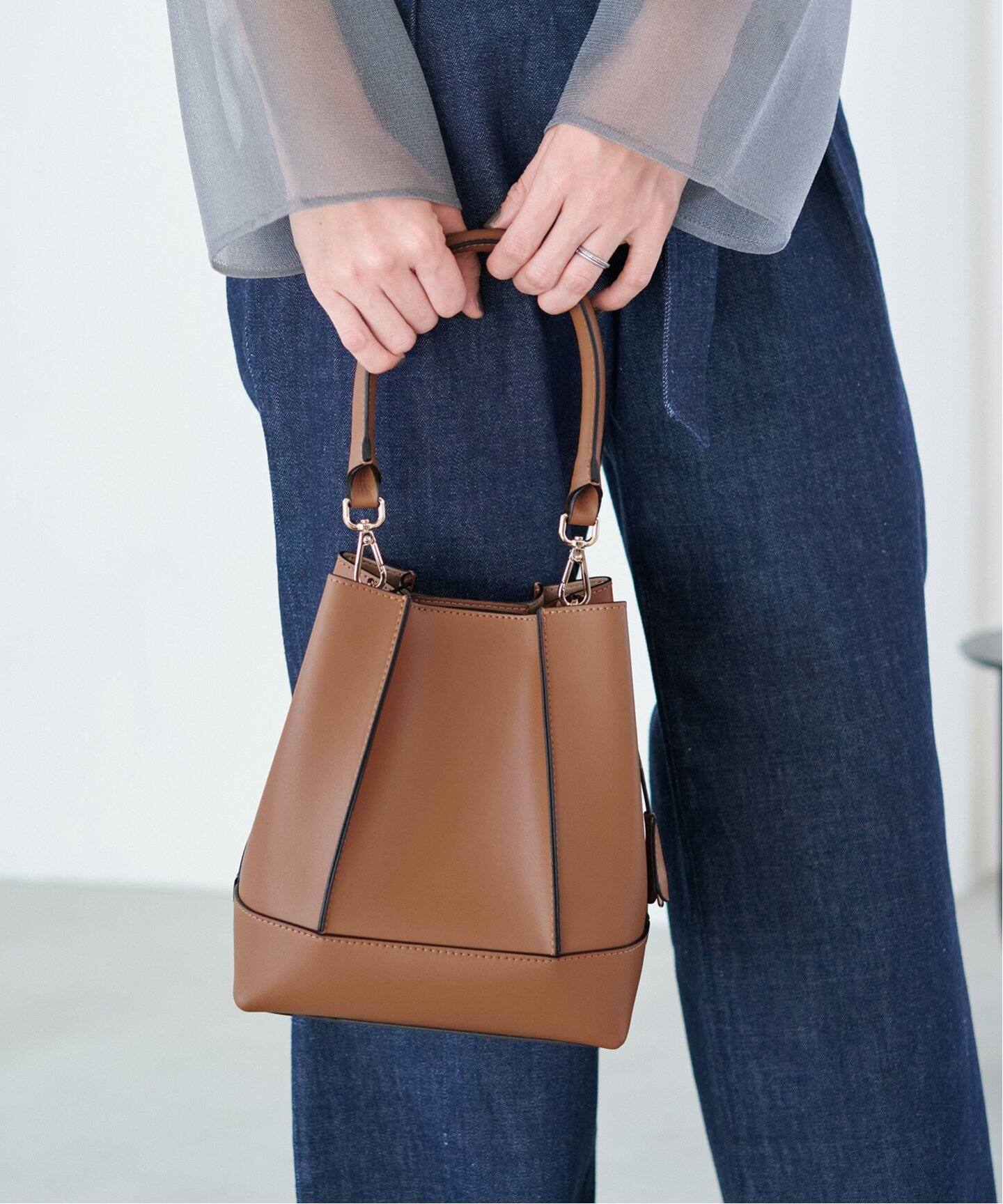 GIANNI NOTARO/ジャンニ ノターロ】バケツガタバッグ（ショルダー  