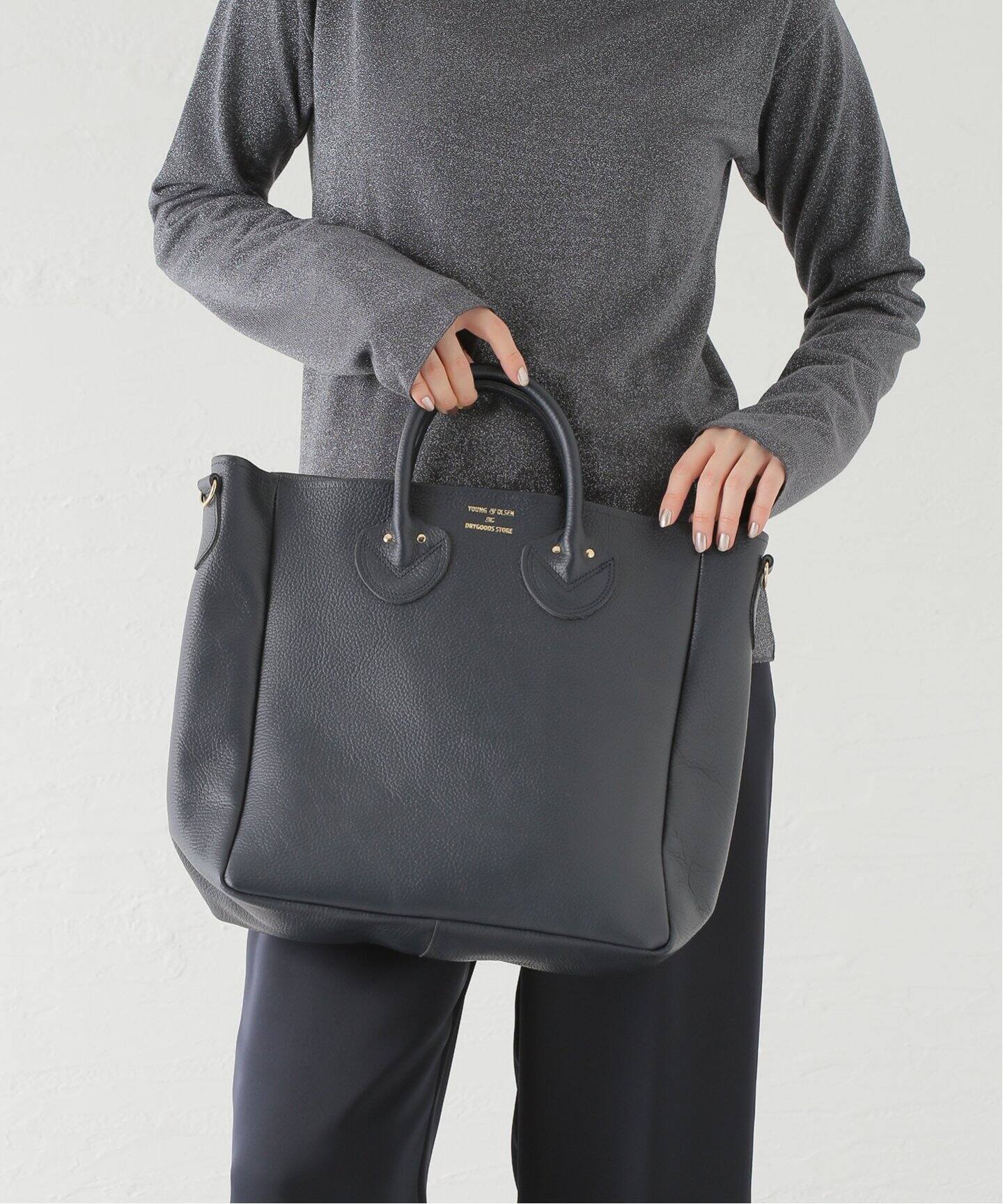 YOUNG&OLSEN/ヤングアンドオルセン EMBOSSED LEATHER TOTE M バッグ  