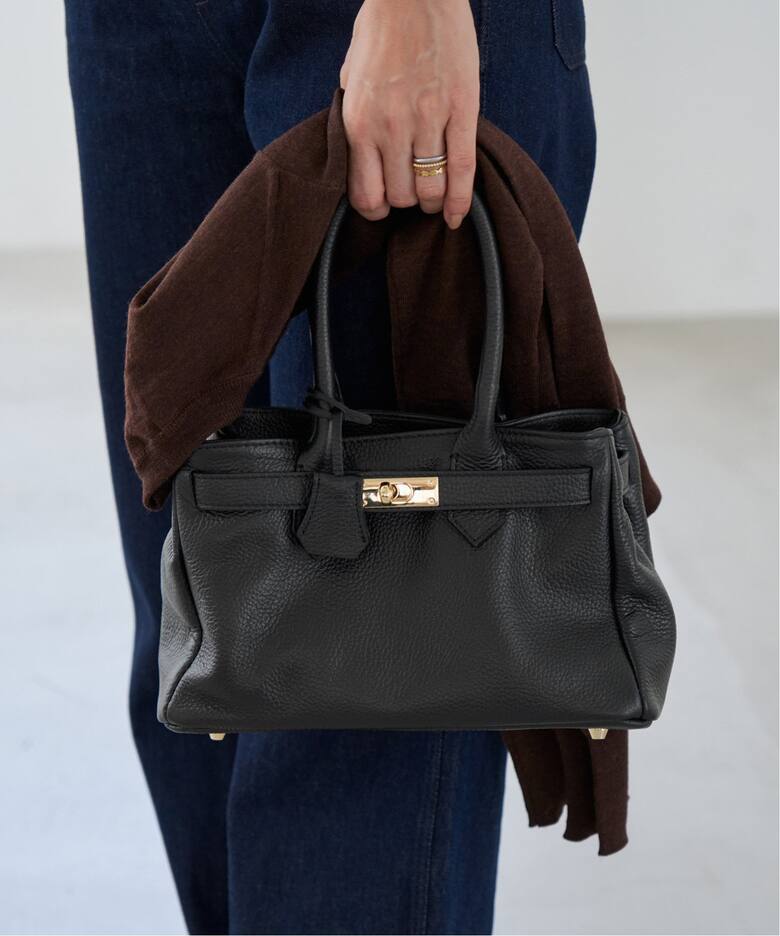 追加》AULENTTI/オウレンティ ベルト付きレザー MIDI BAG バッグ 