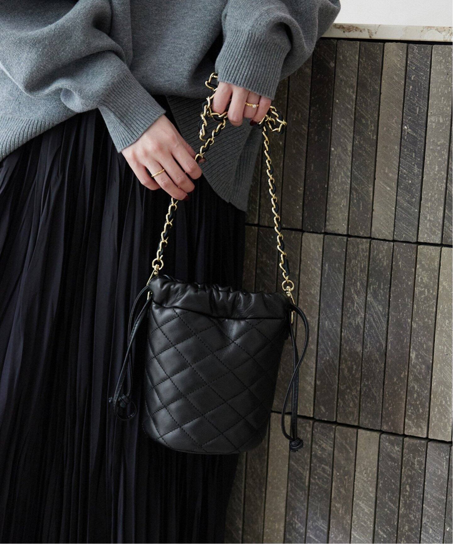 AULENTTI/オウレンティ SLOBE別注 キルティングショルダーバッグ 