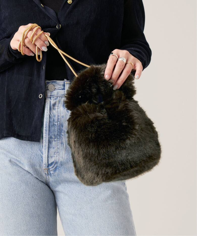 a point etc/アーポワン ウテセ ファーバッグ 4202.92（その他バッグ  