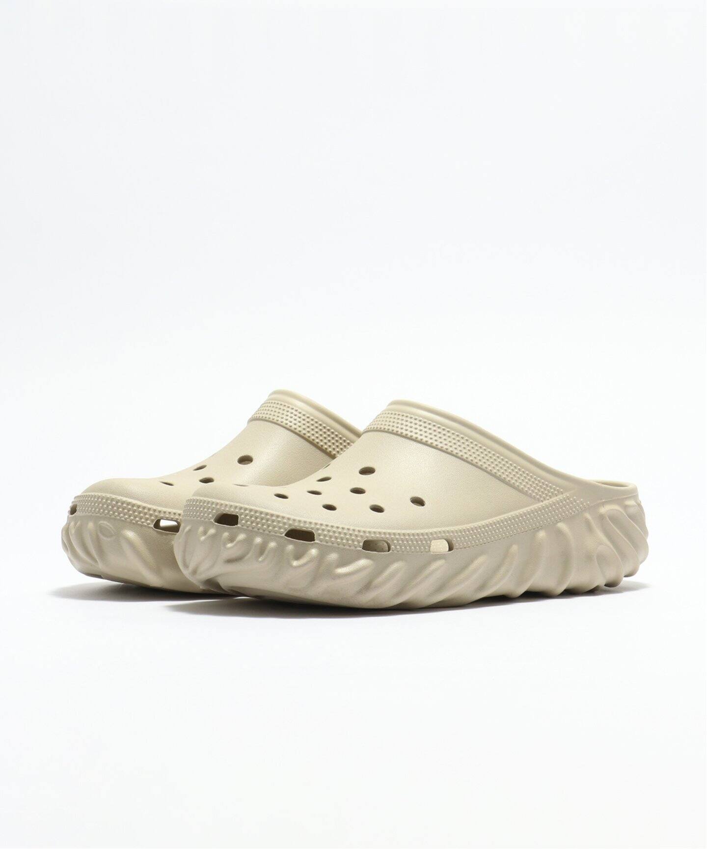 CROCS:210141-0LX:Saru（サンダル）｜BOICE FROM BAYCREW'S