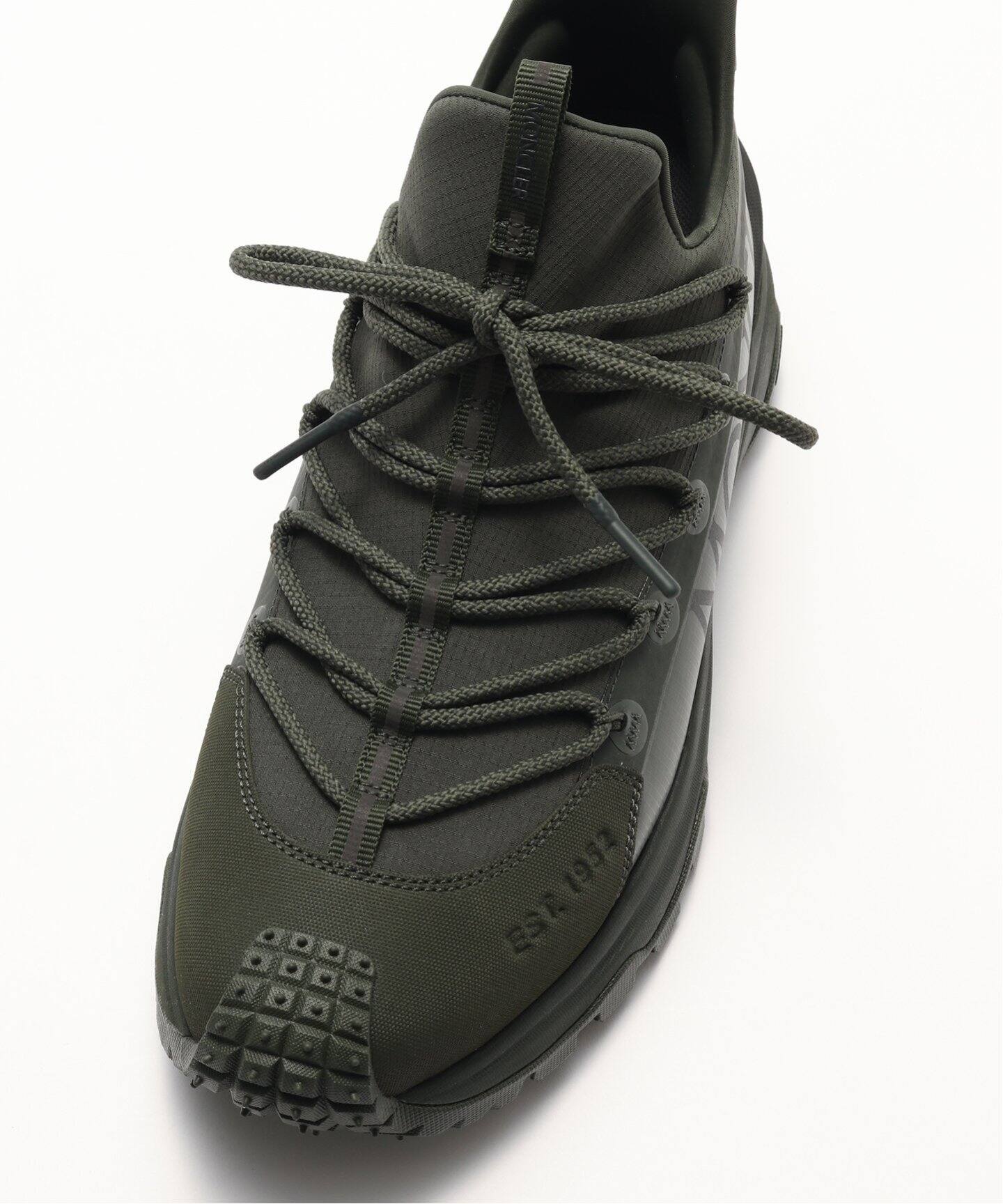 MONCLER:4M00110M4470-893:TRAILGRIP LITE2 LOW（スニーカー）｜BOICE 