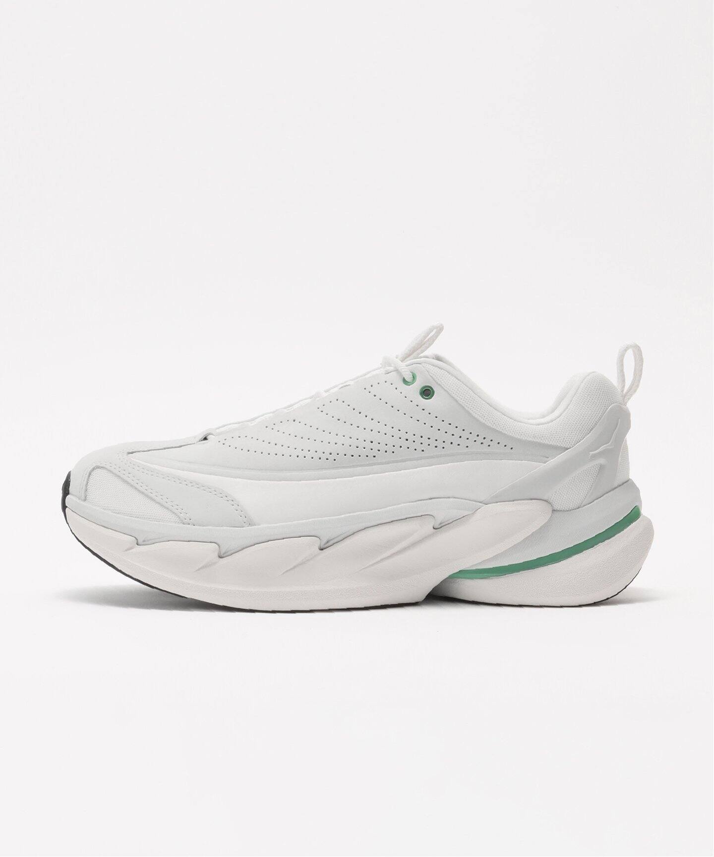 HOKA ONEONE:1147550-WMC:ELEVON X（スニーカー）｜BOICE FROM