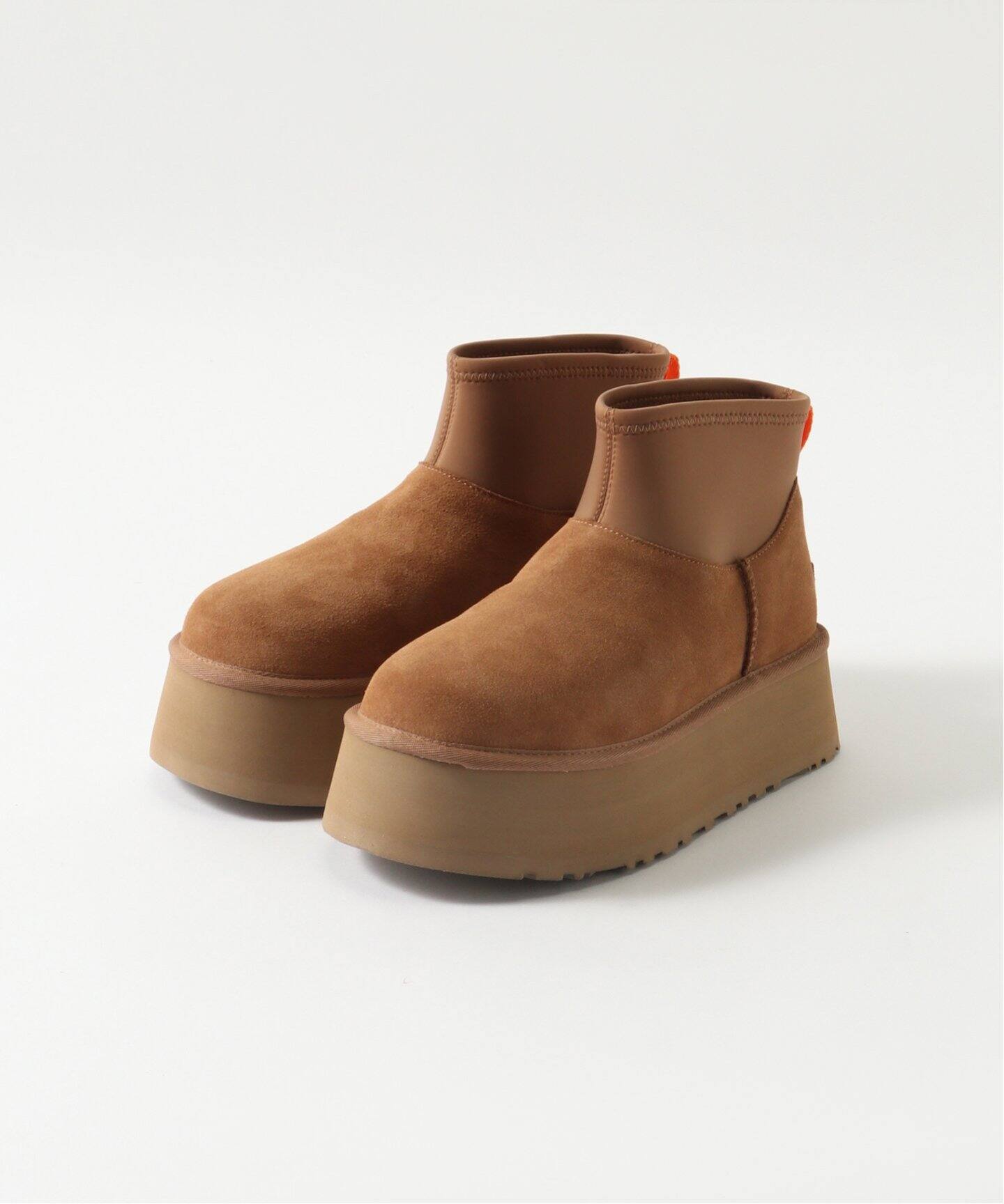 UGG W CLASSIC MINI DIPPER 1168170（ブーティ・ショートブーツ 