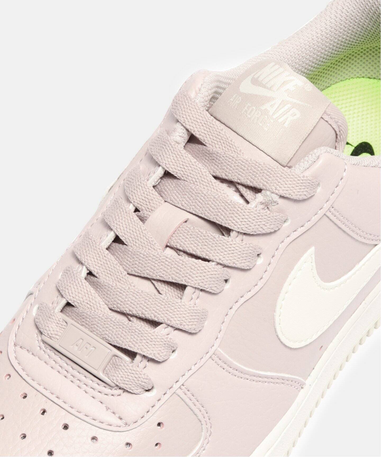 NIKE / ナイキ】WMNS AF 1 07 NN DV3808-001（スニーカー 