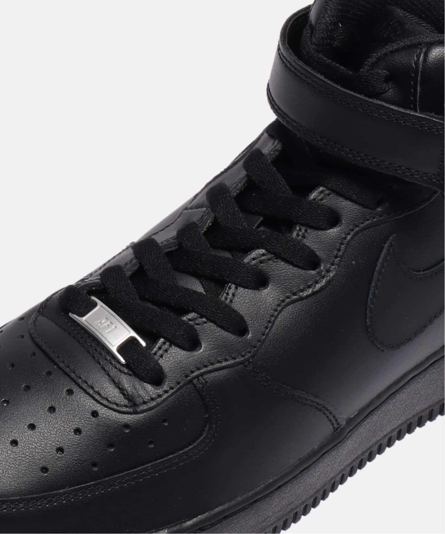 NIKE / ナイキ】AIR FORCE 1 MID 07 CW2289-001（スニーカー