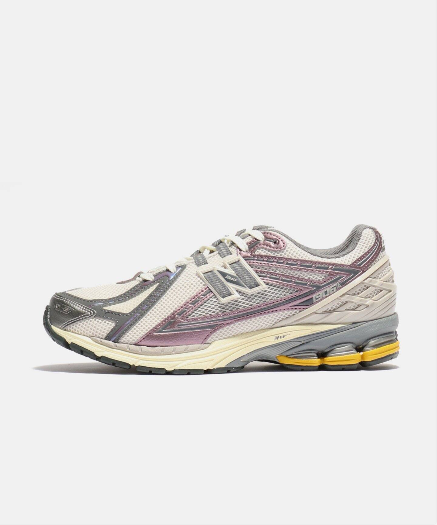 New Balance / ニューバランス】M1906RRA（スニーカー）｜HERRINGBONE 
