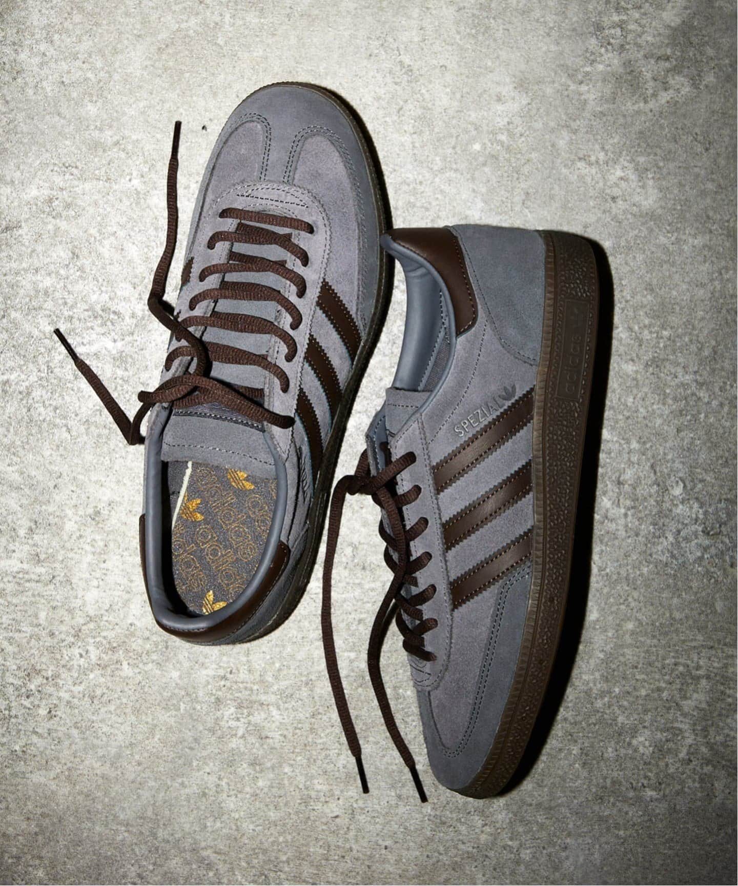 新品】adidas JH8842 HANDBALL SPEZIAL24.5cm