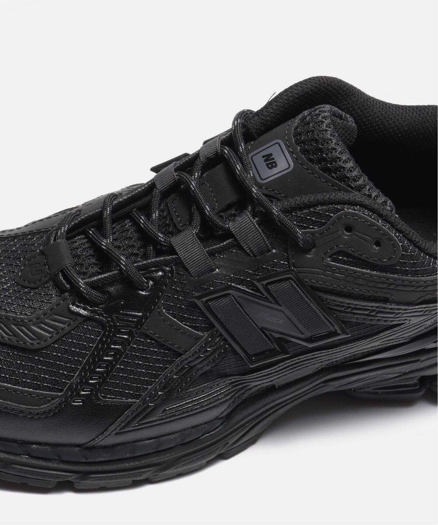 New Balance M1906NJ（スニーカー）｜HERRINGBONE（ヘリンボーン）の 