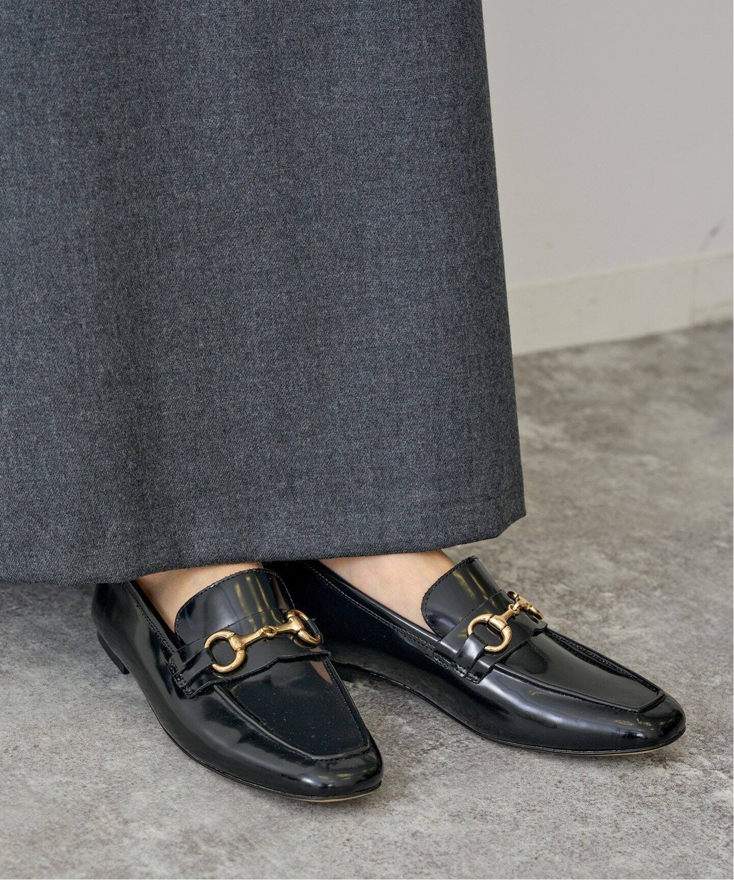 CORSO ROMA9 /コルソローマノーヴェ ガラスレザービットローファー 