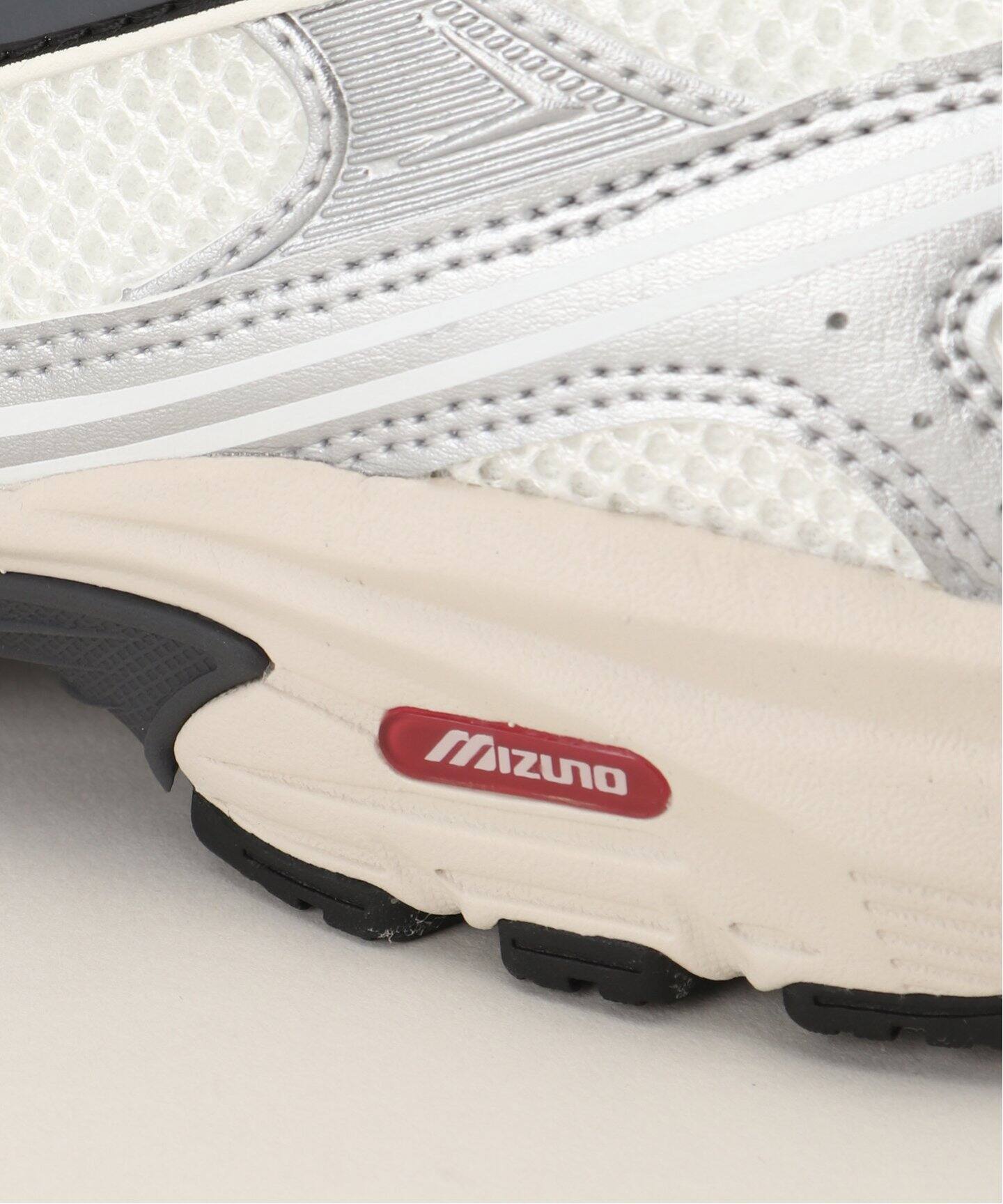 【新品タグ付き】spick&span mizuno 24.5センチ Spick＆Span（スピック アンド スパン） スニーカー MIZUNO / ミズノ