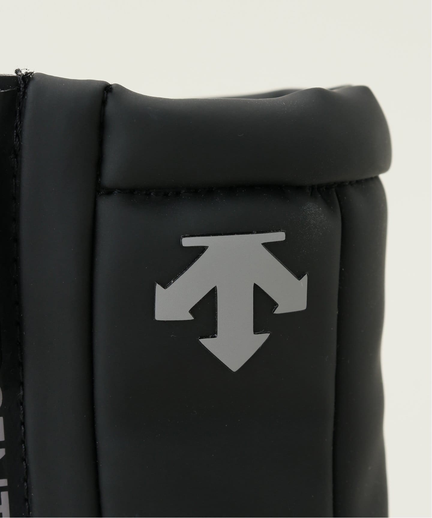 WEB限定》DESCENTE / デサント D.TRACE SL BV 23.1 DM1WJD04BK