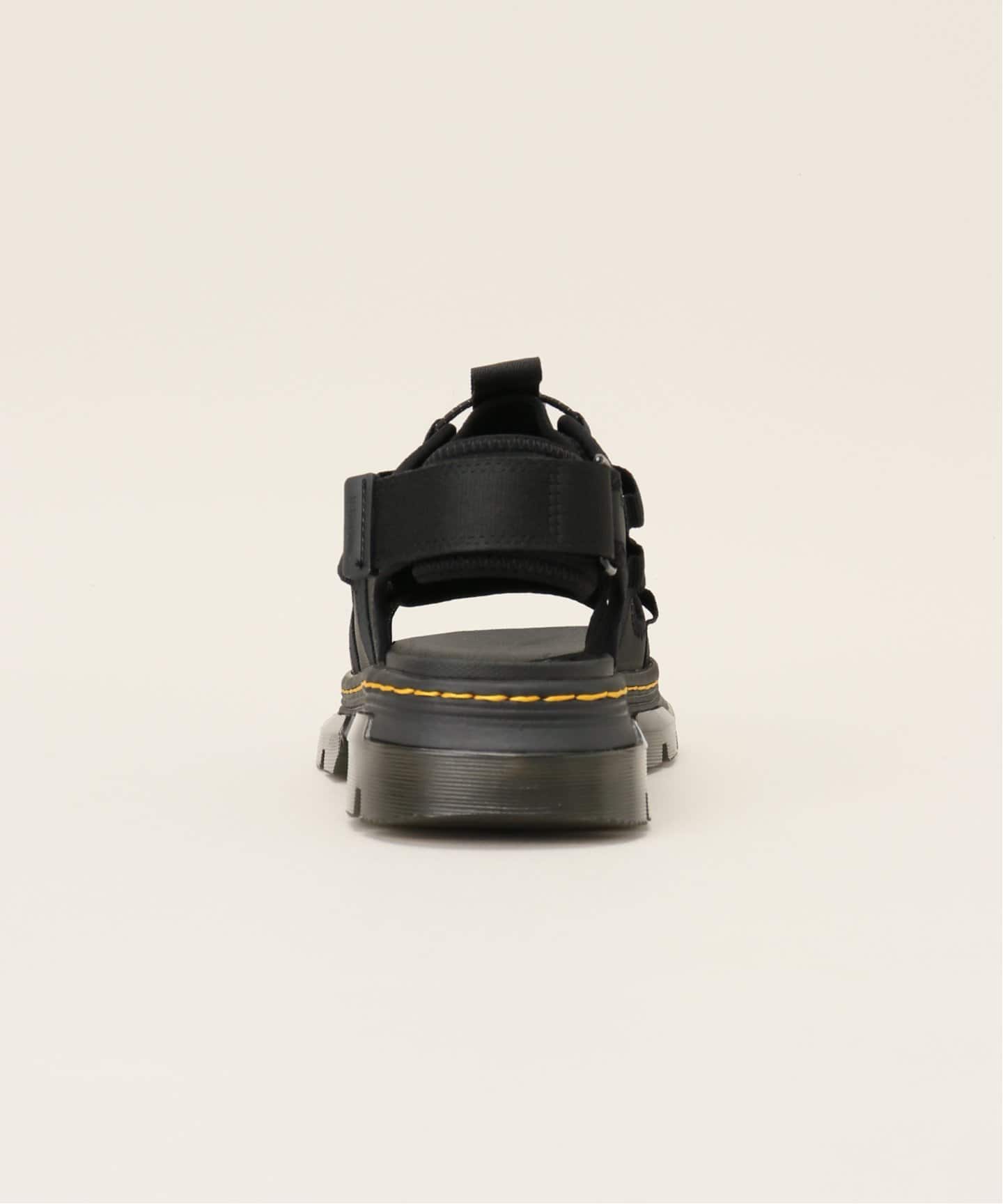 ⭐️ yoppi様専用Dr.Martens LIZA スタッズサンダル UK4 - メルカリ