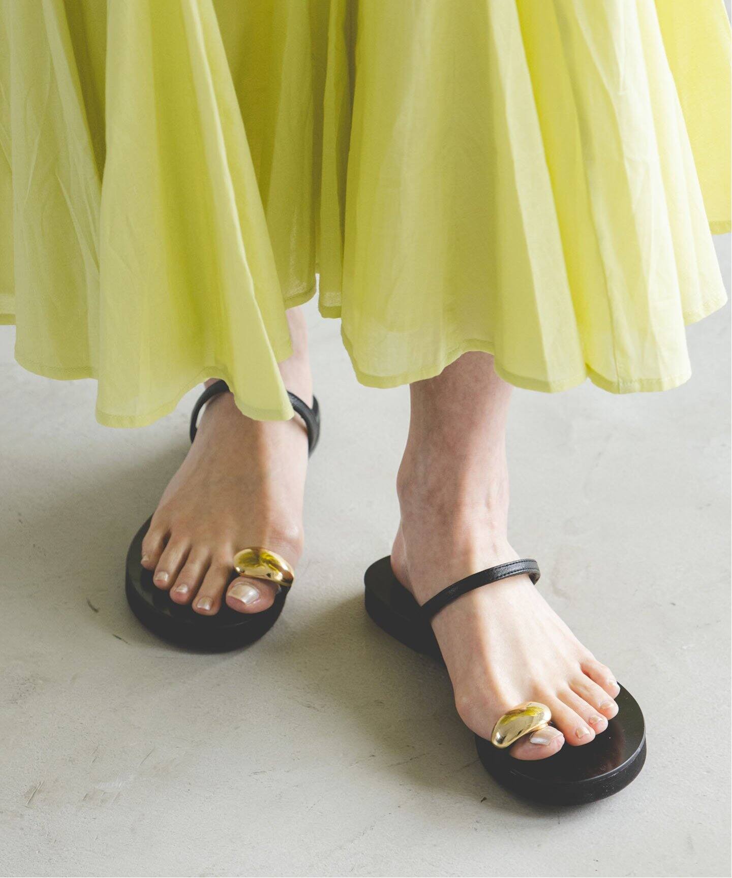 追加》LAOCOONTE/ラオコンテ リングトゥサンダル（サンダル）｜NOBLE  