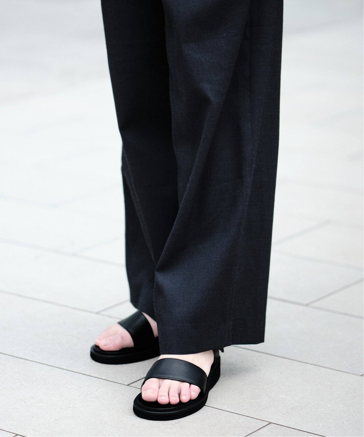 FOOT WORKS (フットワークス) スムースレザーサンダル F01-0002  