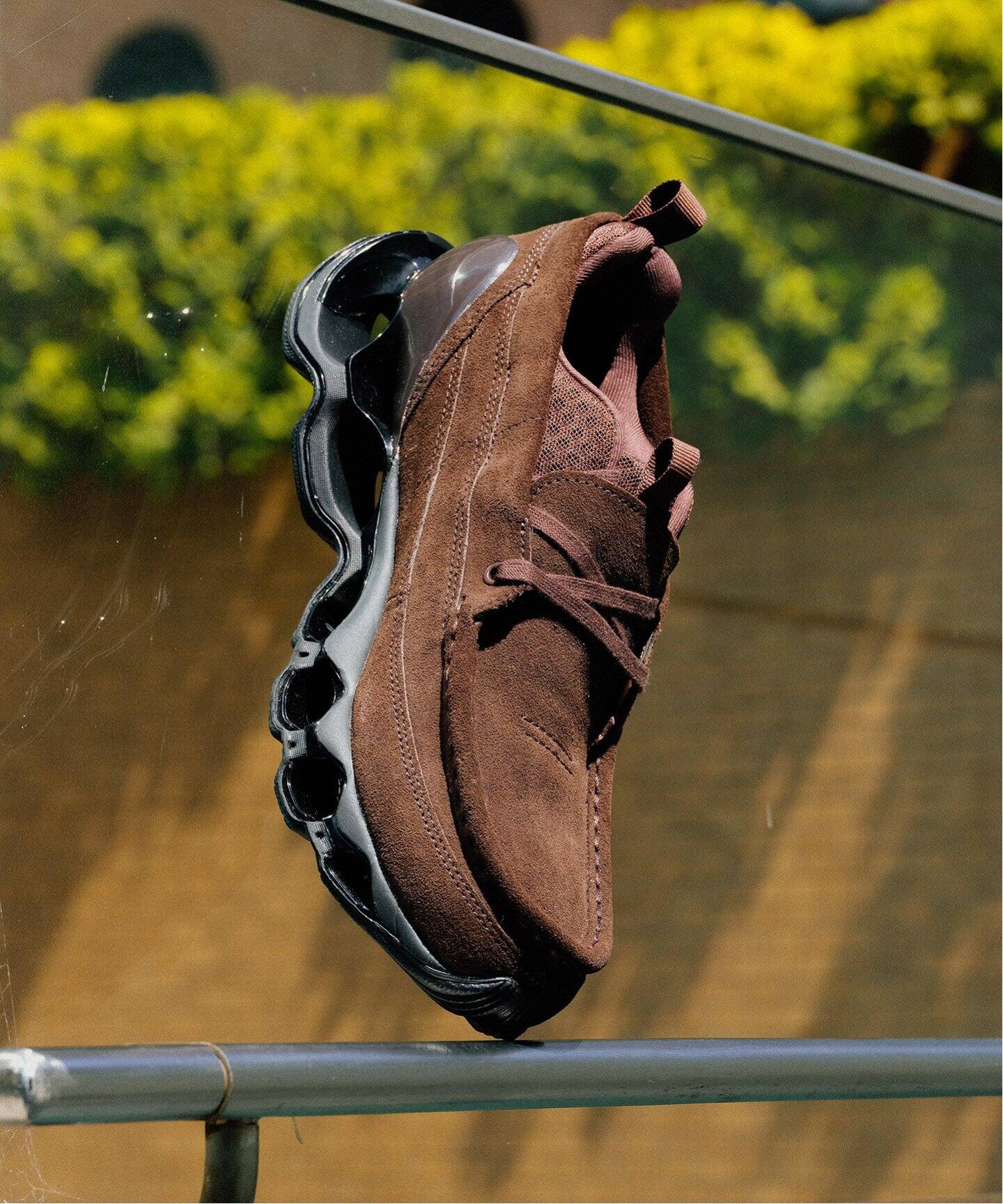 MIZUNO(ミズノ) Wave Prophecy Moc Suede D1GD2436（スニーカー  