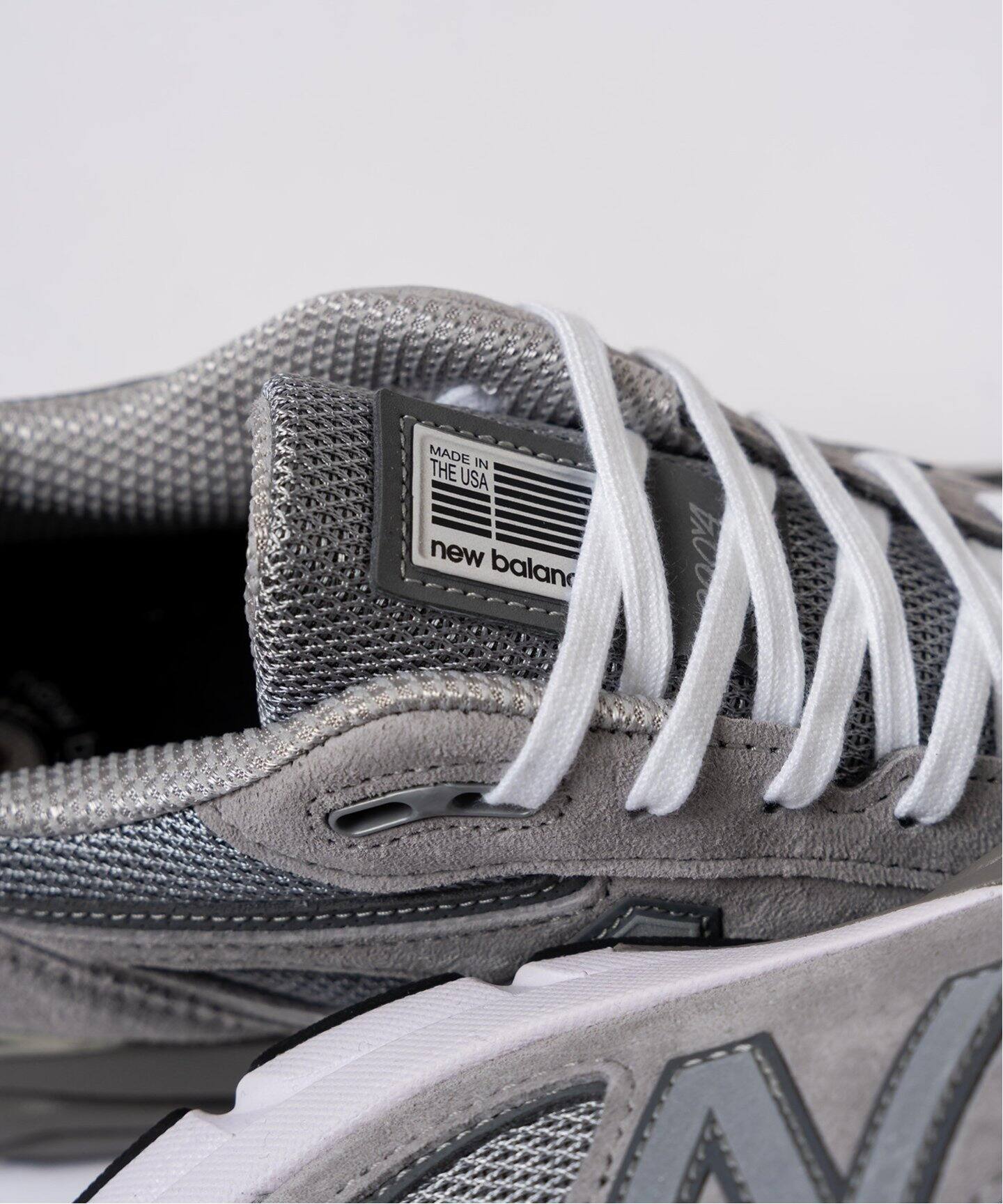 New Balance(ニューバランス) U990GR4 / 990V4（スニーカー