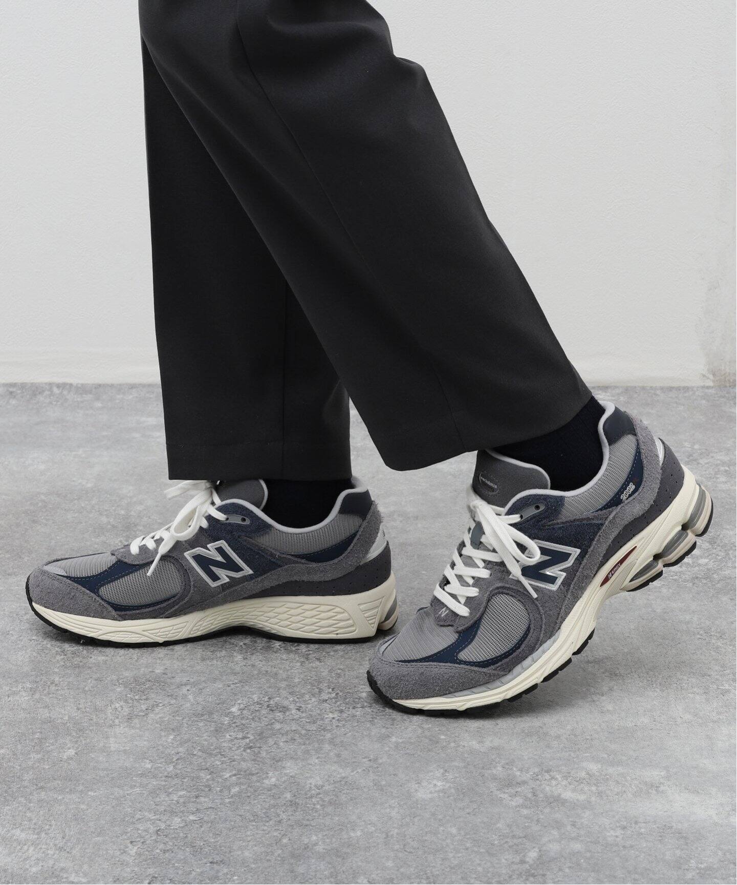 New Balance / ニューバランス】M2002REL（スニーカー）｜EDIFICE 