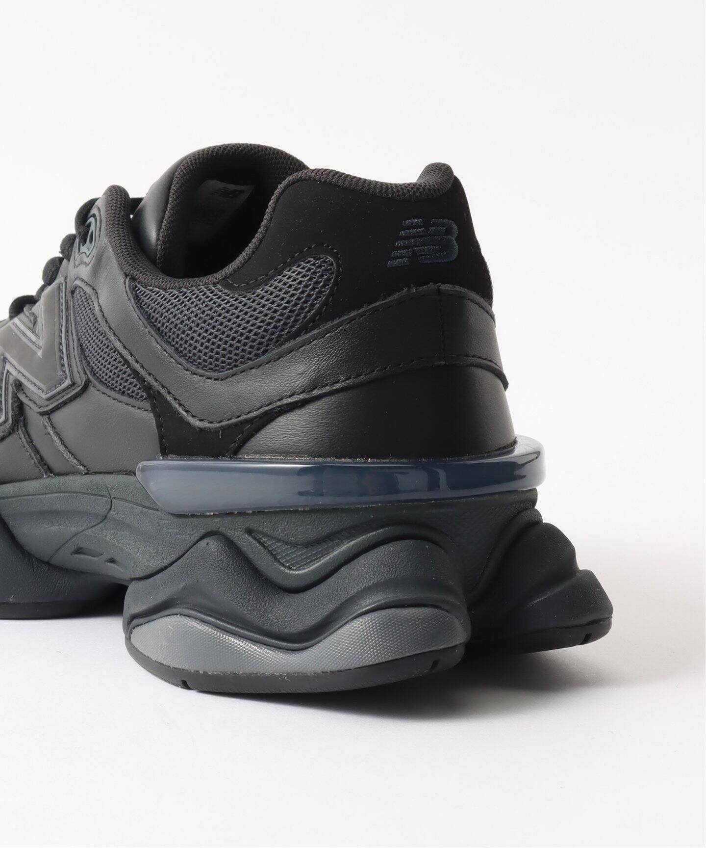 New Balance / ニューバランス】U9060NRI（スニーカー）｜EDIFICE 