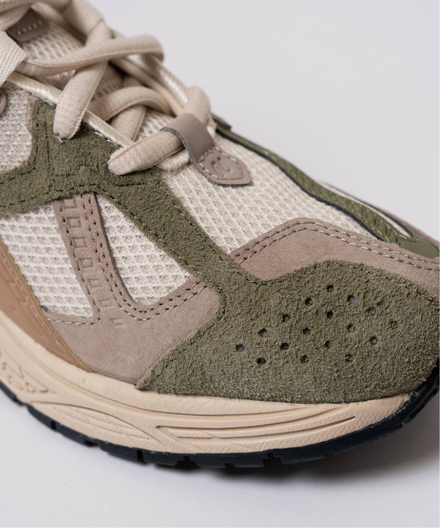 New Balance (ニューバランス) M1906NE（スニーカー）｜EDIFICE 