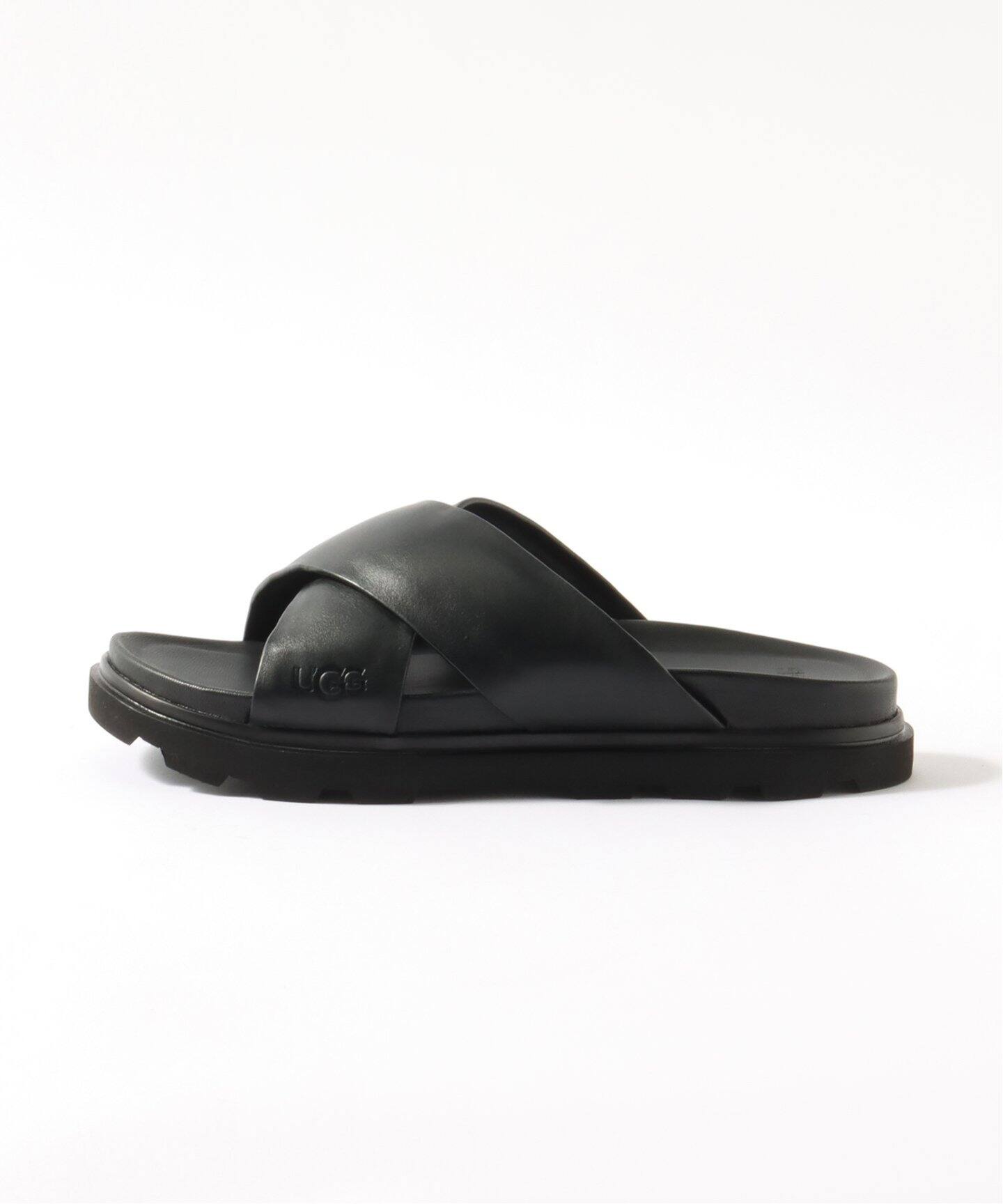 UGG (アグ) M CAPITOLA CROSS SLIDE 1153076（サンダル）｜EDIFICE 