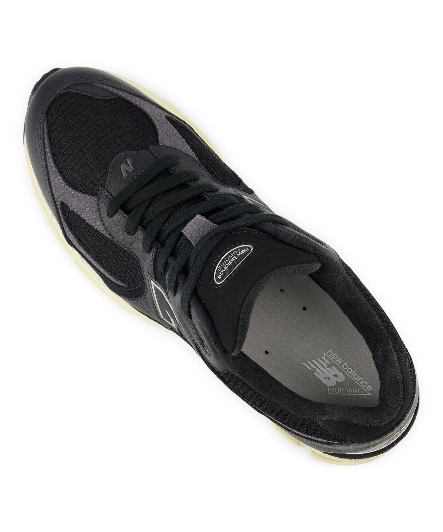 WEB限定》【New Balance / ニューバランス】M2002R IB（スニーカー 