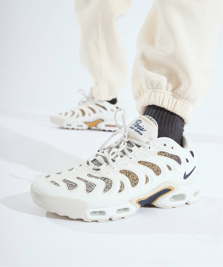 NIKE / ナイキ】PARIS SAINT-GERMAIN*AIR MAX PLUS FZ4776- 100 