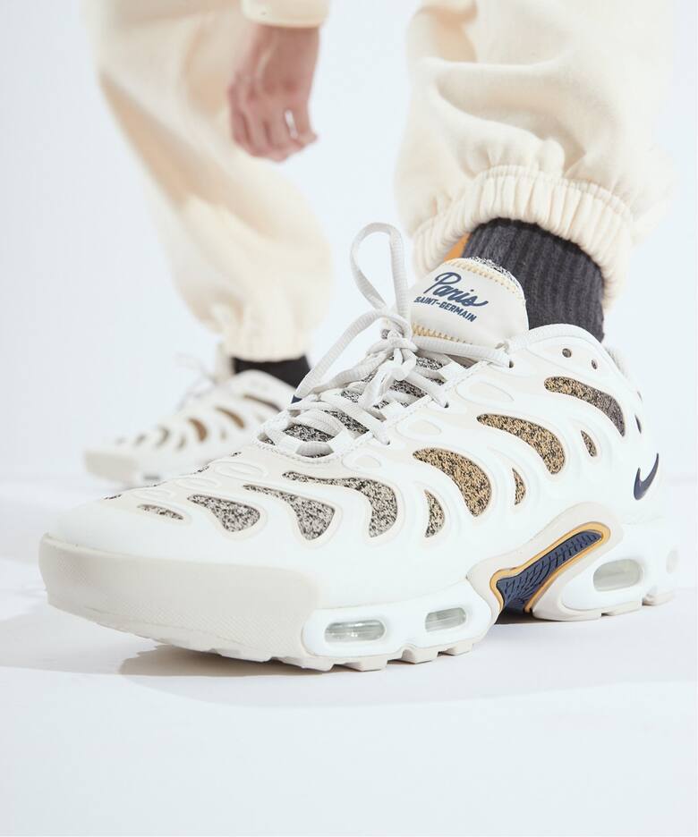 NIKE / ナイキ】PARIS SAINT-GERMAIN*AIR MAX PLUS FZ4776- 100 
