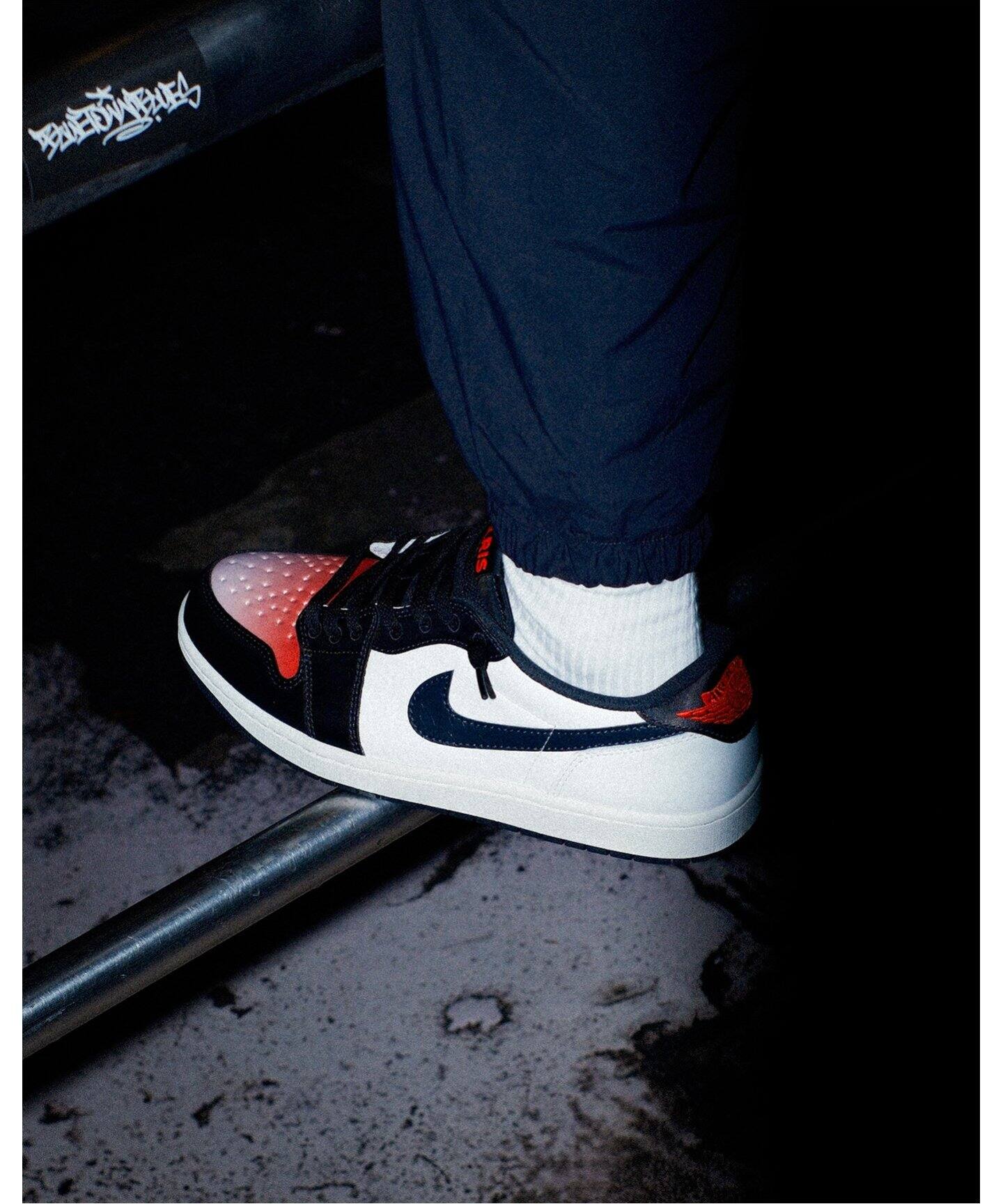 NIKE / ナイキ】AIR JORDAN 1 RETRO LOW OG PSG HF8828- 100  