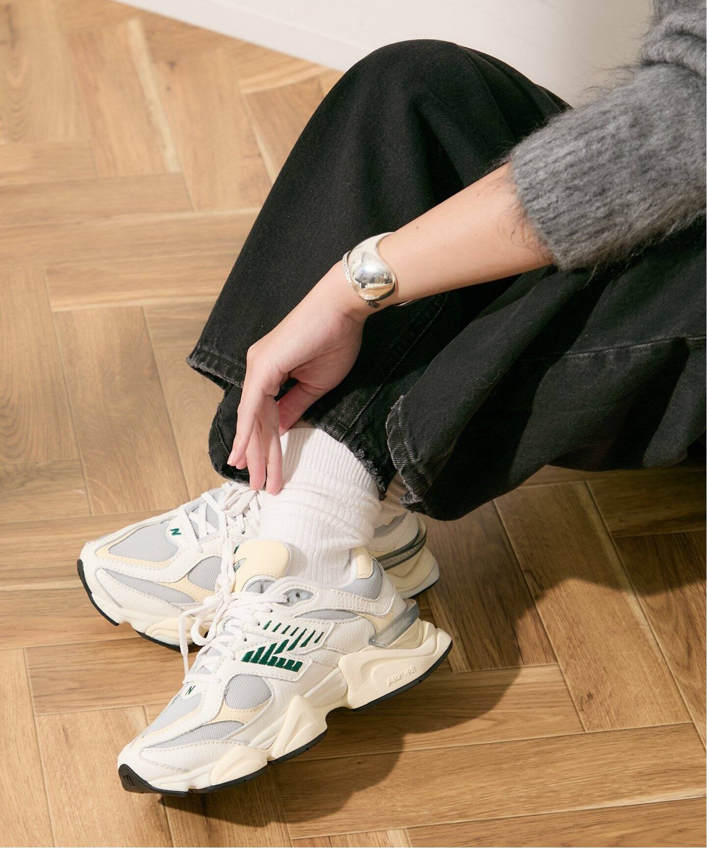 超美中古】New Balance 90/60 ベージュ/ホワイト HSC（New