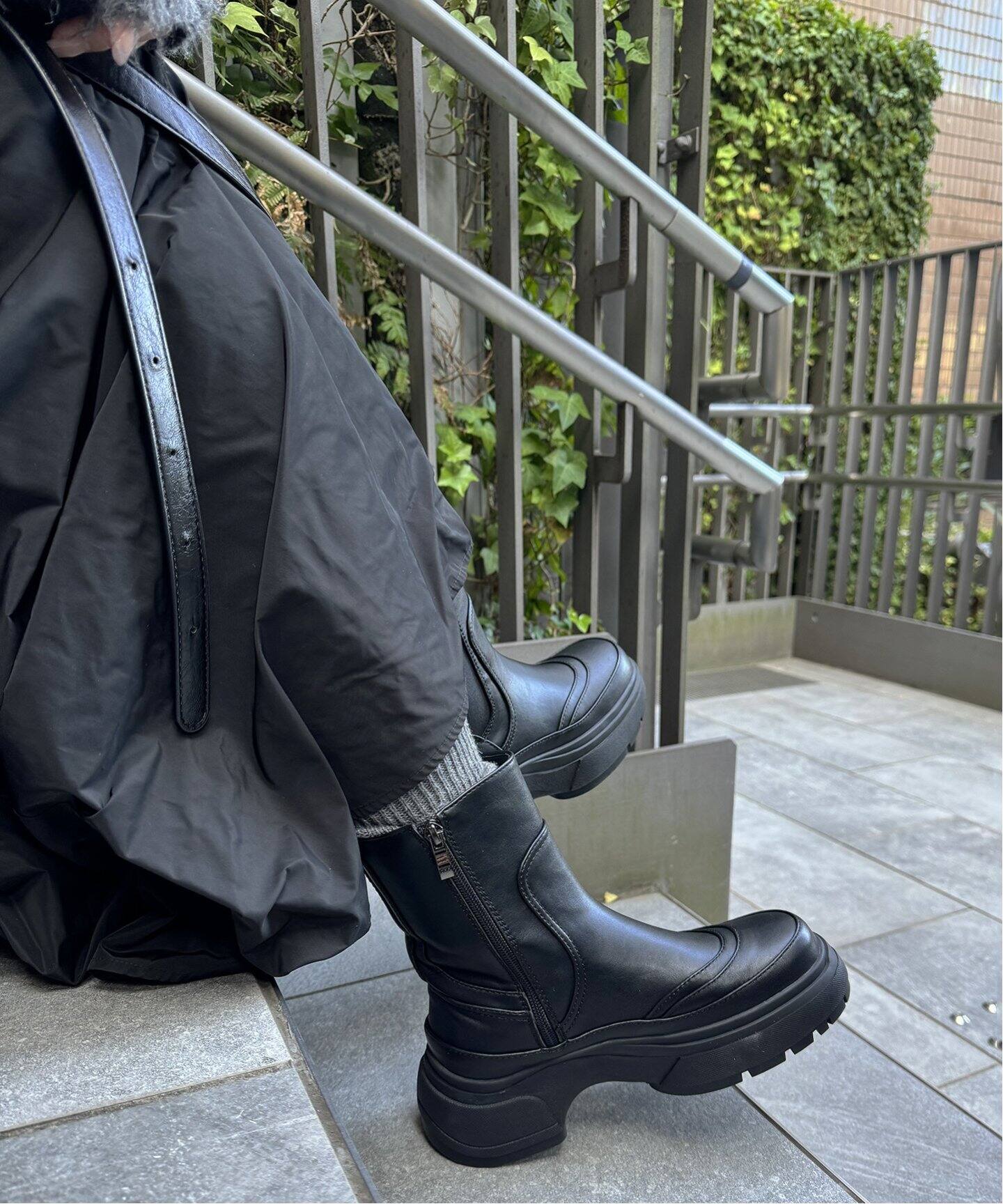 Paes/ぺイズ】サイドゴアブーツ 06-LEATHER BOOTS（ブーティ・ショート 