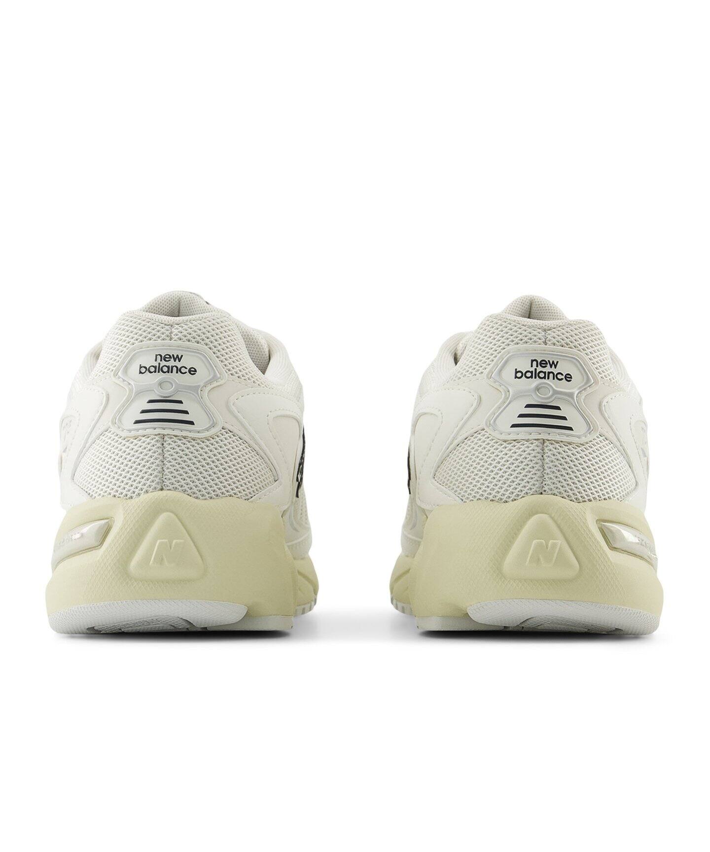 WEB限定》【NEW BALANCE / ニューバランス】ML725CA（スニーカー 