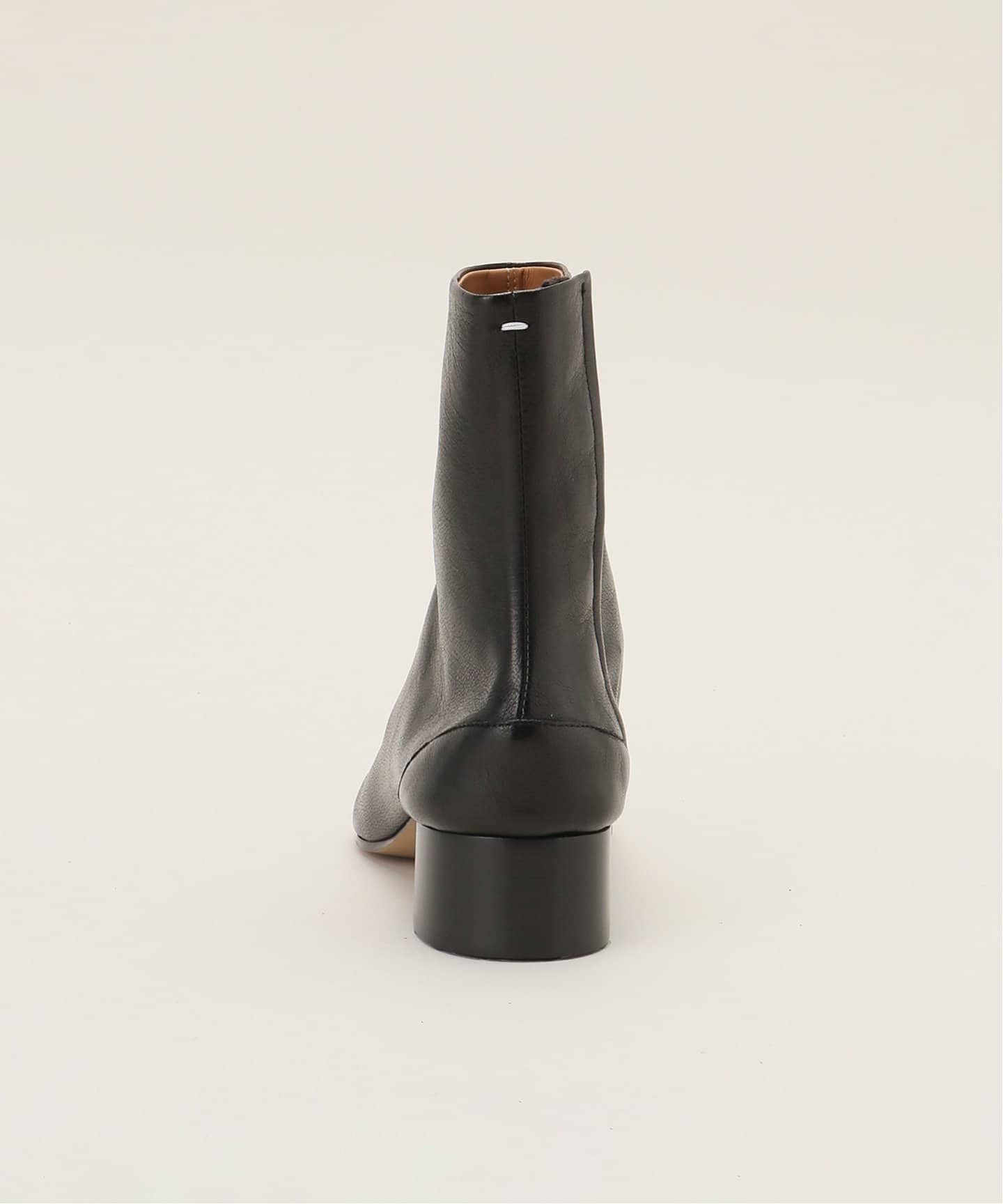 ショートブーツ・ブーティ maison margiela Tabi' ankle boots MAISON MARGIELA】TABI ANKLE BOOT H30(ブーティ・ショート