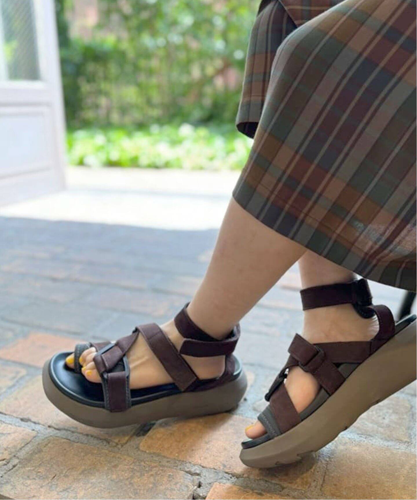 ONWUAD / オンウァッド】 CROSS BELT SANDAL（サンダル）｜journal 