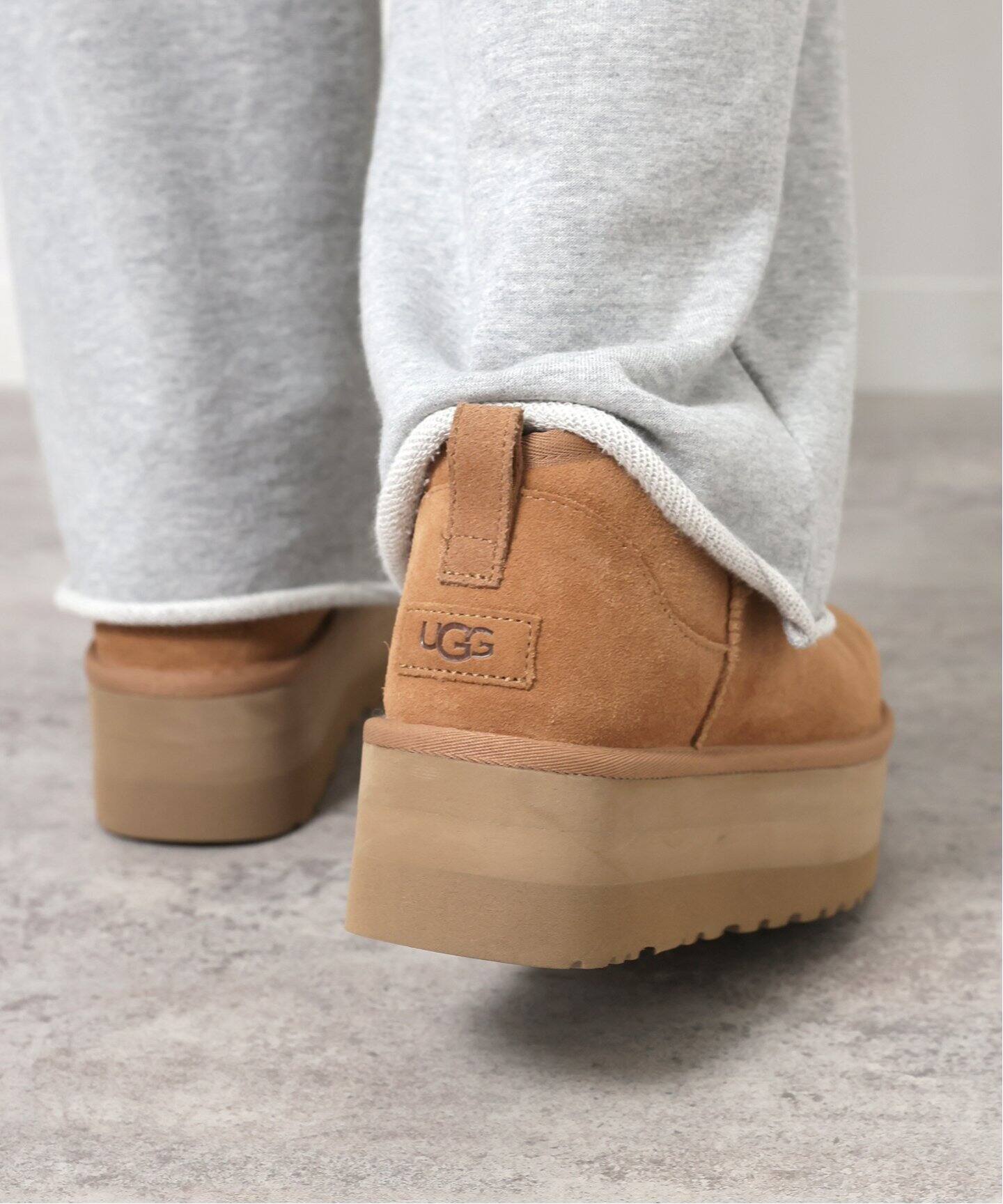 追加》【UGG/アグ】CLASSIC ULTRA MINI PLATFORM 1135092 BLACK  