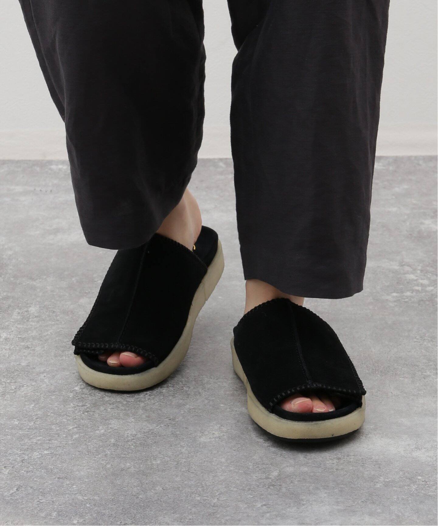 Clarks / クラークス】Overleigh Slide（サンダル）｜JOURNAL STANDARD 