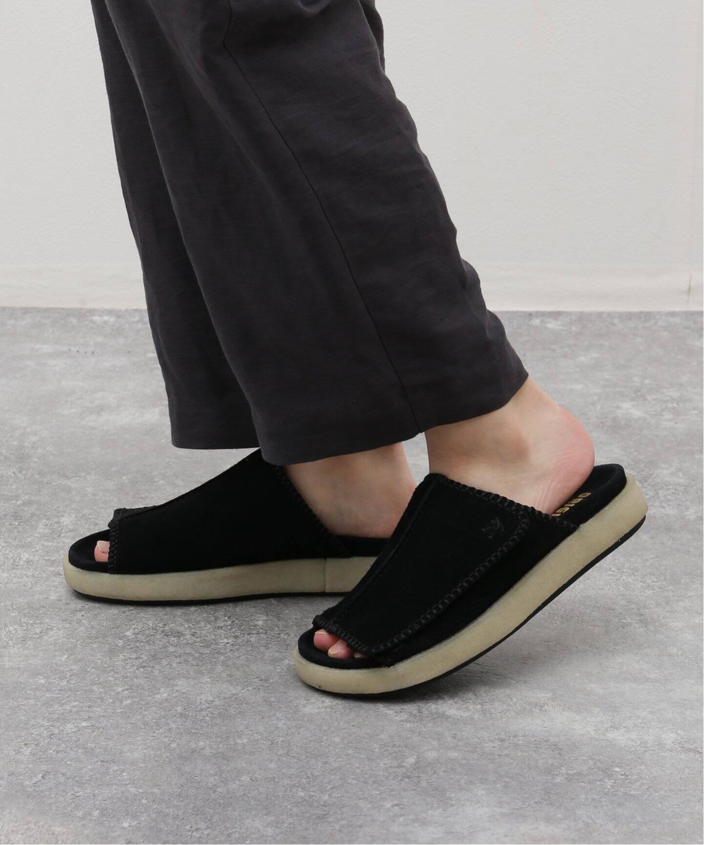 Clarks / クラークス】Overleigh Slide（サンダル）｜JOURNAL STANDARD 