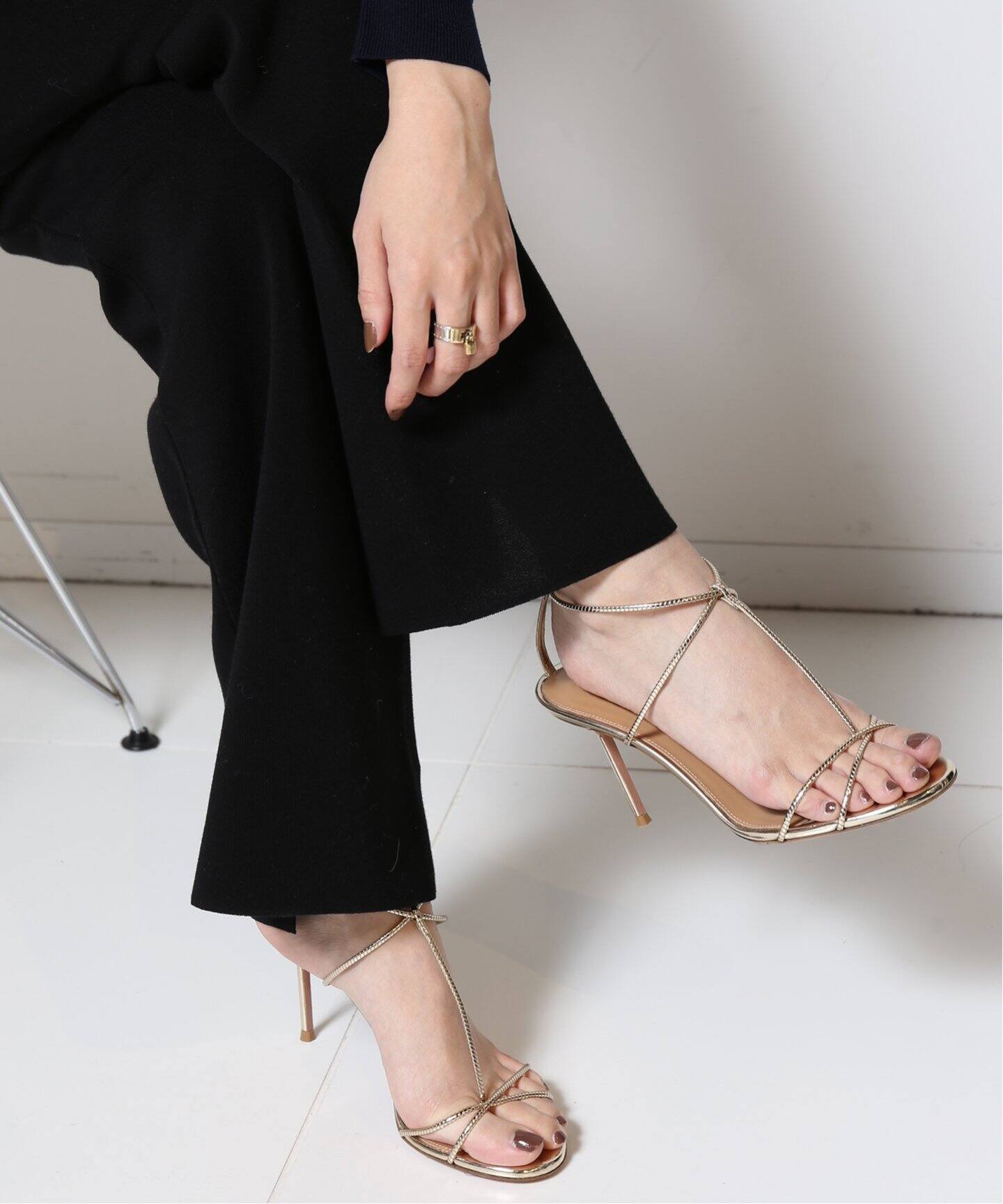 AQUAZZURA/アクアズーラ】GOLD LACEUP サンダル（サンダル）｜MUSE de  