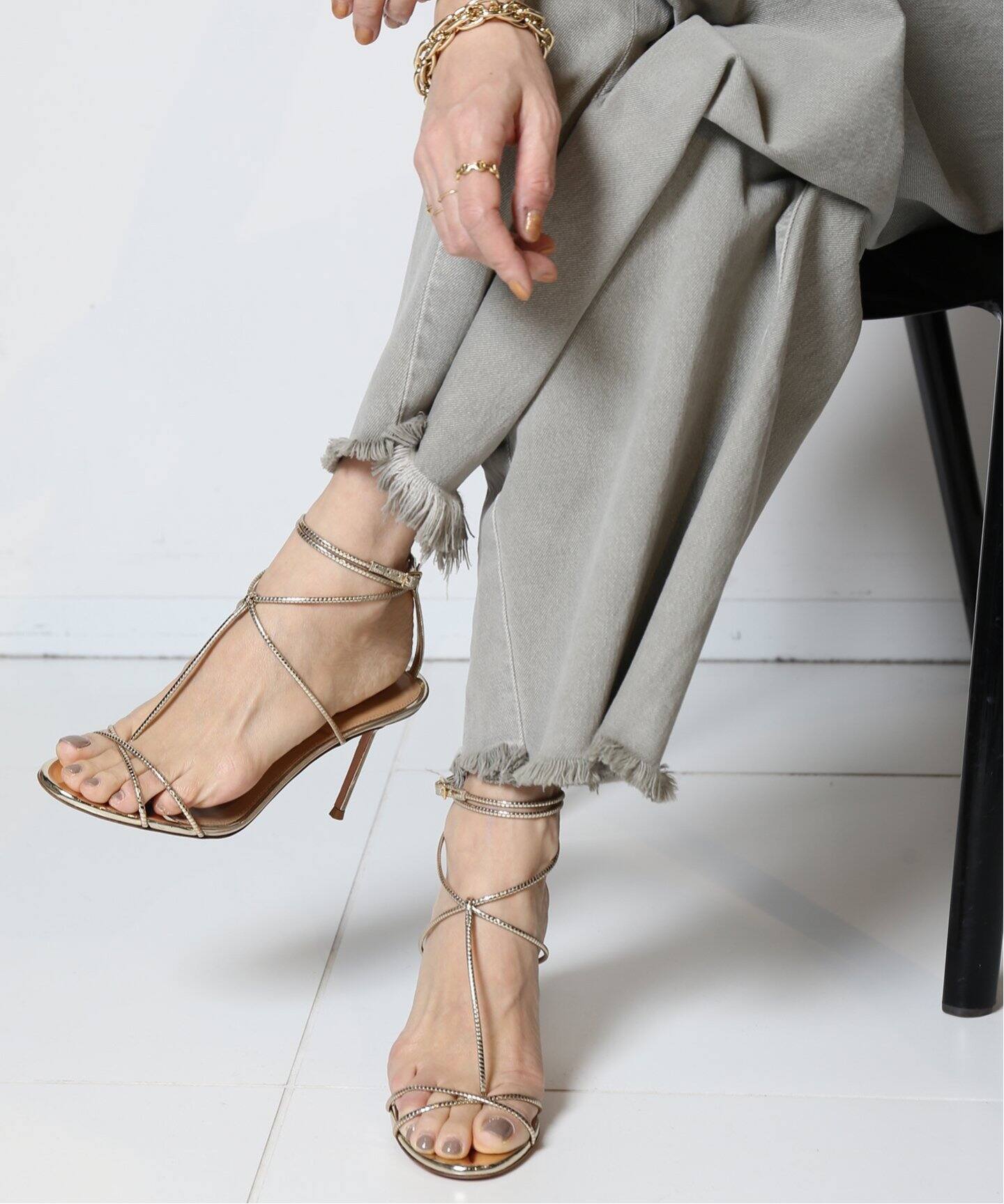 AQUAZZURA/アクアズーラ】GOLD LACEUP サンダル（サンダル）｜MUSE de  