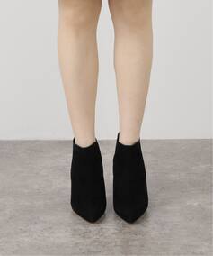 MANOLO BLAHNIK/マノロ ブラニク】 DILDI SHORT BOOTS（ブーティ 